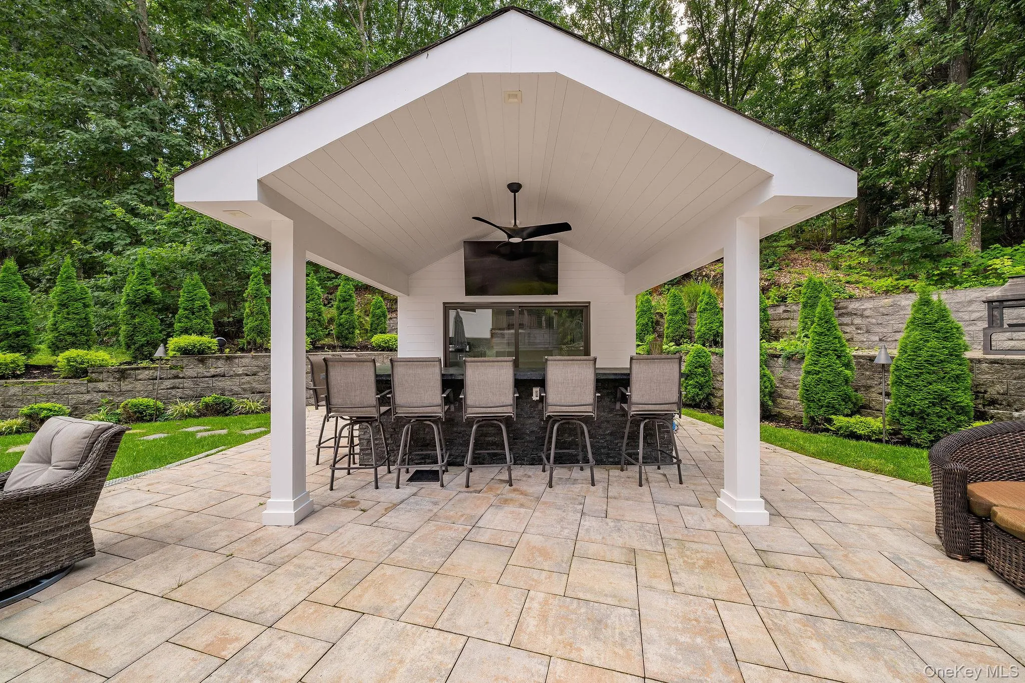 12 Seaside Drive, Brookhaven, NY, 5 Bedrooms Bedrooms, 20 Rooms Rooms,4 BathroomsBathrooms,Residential,For Rent,Seaside,0,1043759 12 Seaside Drive, Brookhaven, NY, 5 Bedrooms Bedrooms, 20 Rooms Rooms,4 BathroomsBathrooms,Residential,For Rent,Seaside,0,1043759