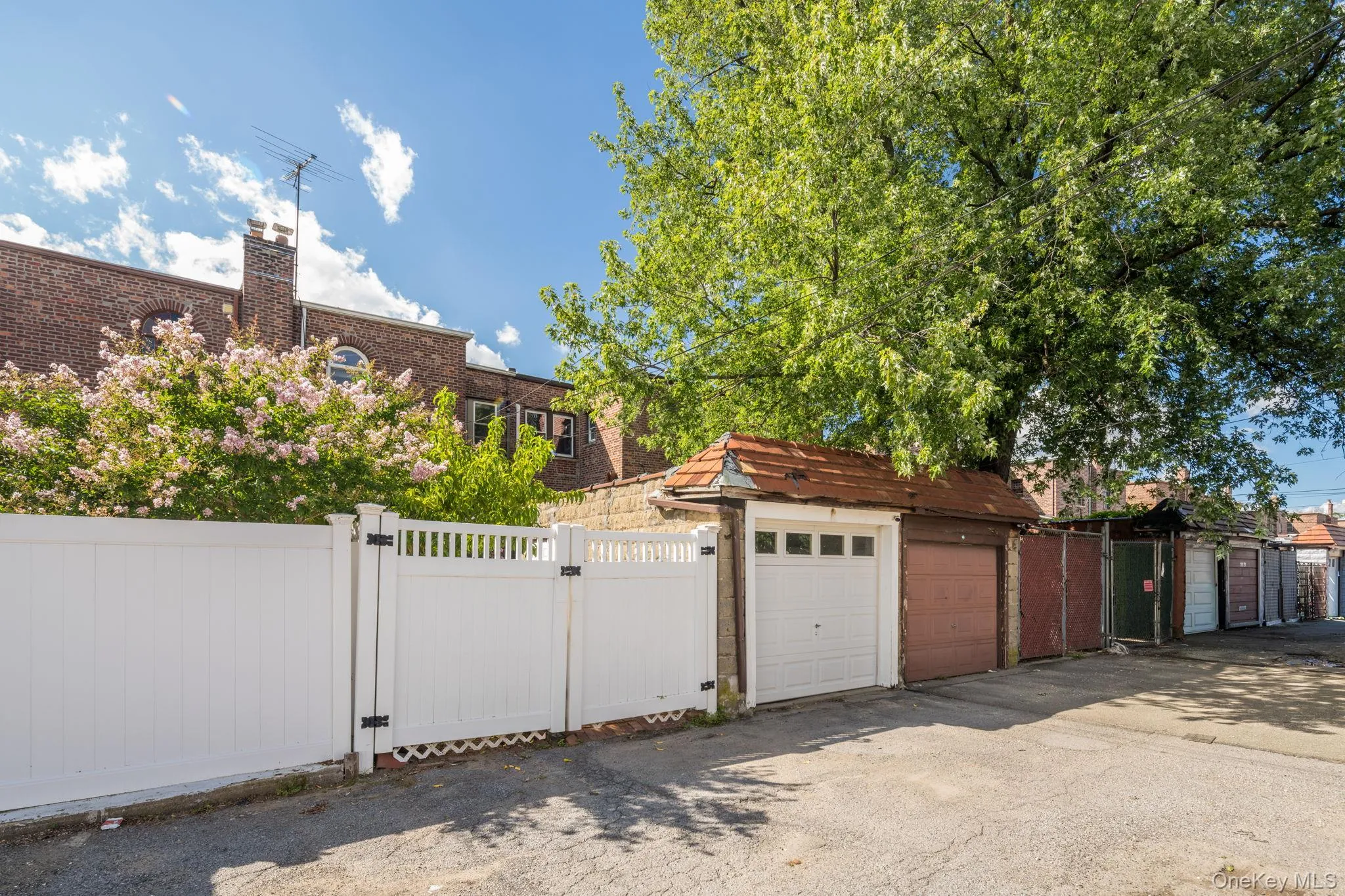 130-35 229th Street, New York, NY, 3 Bedrooms Bedrooms, 6 Rooms Rooms,2 BathroomsBathrooms,Residential,For Rent,229th,0,1043760 130-35 229th Street, New York, NY, 3 Bedrooms Bedrooms, 6 Rooms Rooms,2 BathroomsBathrooms,Residential,For Rent,229th,0,1043760