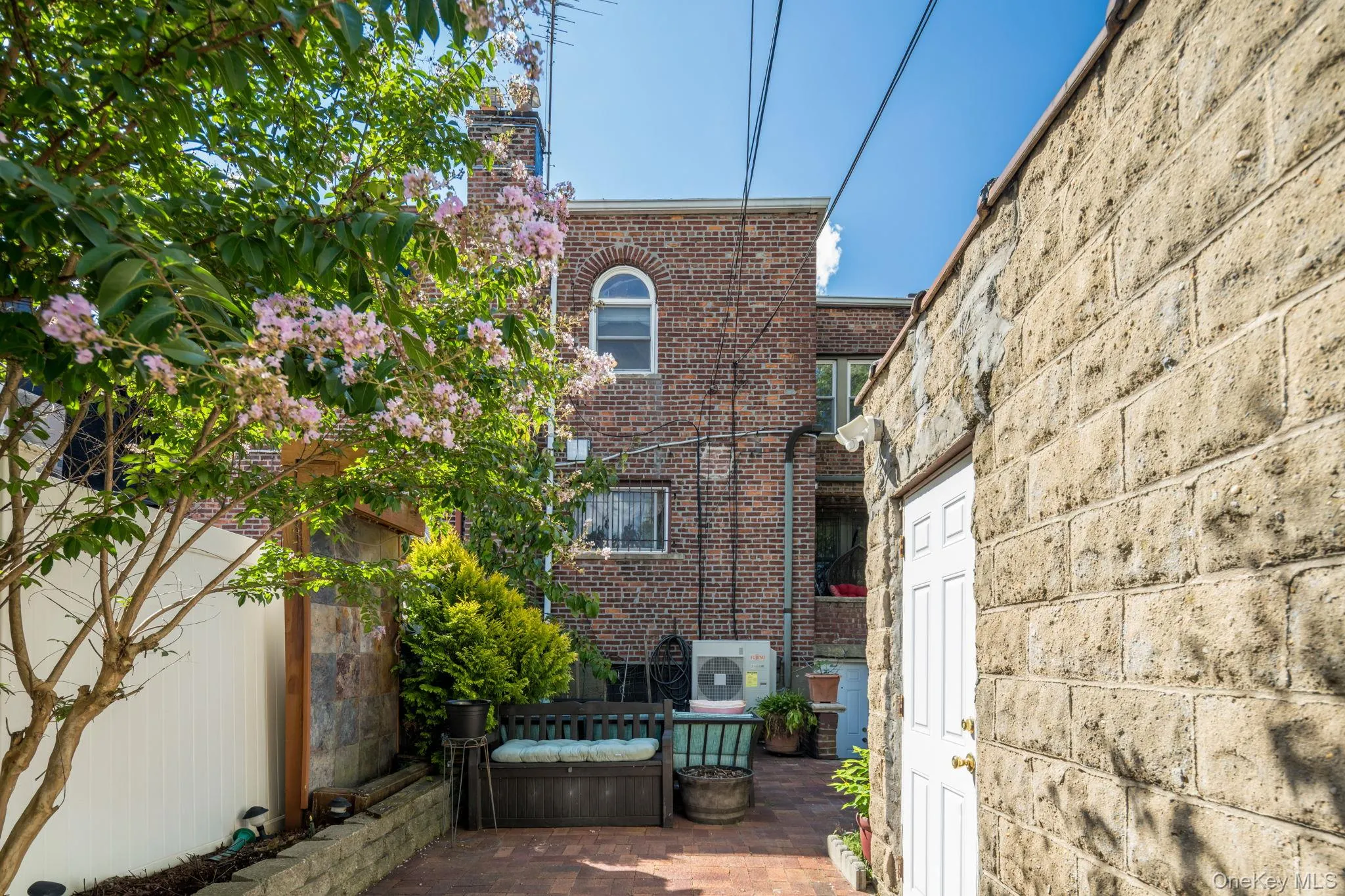 130-35 229th Street, New York, NY, 3 Bedrooms Bedrooms, 6 Rooms Rooms,2 BathroomsBathrooms,Residential,For Rent,229th,0,1043760 130-35 229th Street, New York, NY, 3 Bedrooms Bedrooms, 6 Rooms Rooms,2 BathroomsBathrooms,Residential,For Rent,229th,0,1043760