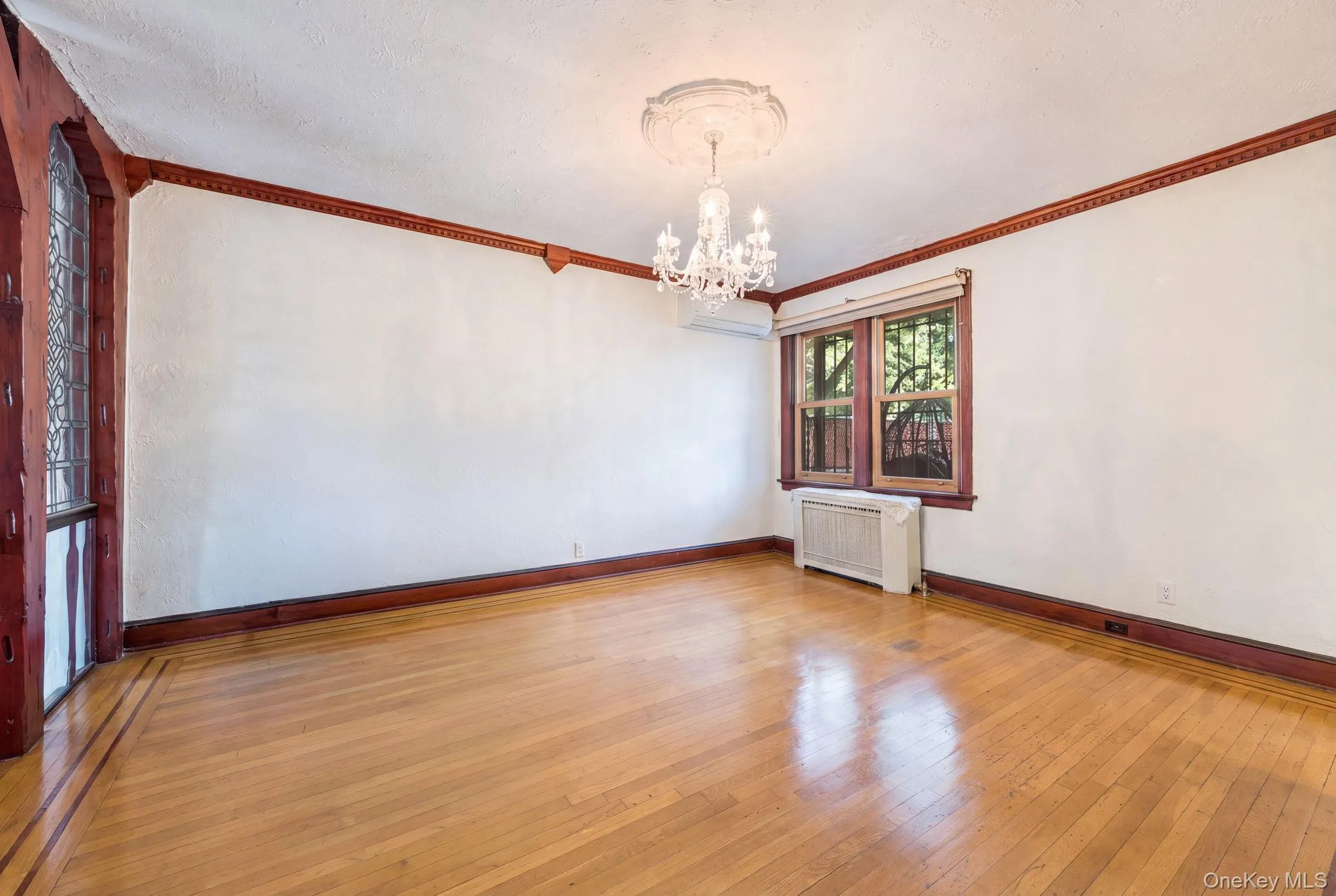 130-35 229th Street, New York, NY, 3 Bedrooms Bedrooms, 6 Rooms Rooms,2 BathroomsBathrooms,Residential,For Rent,229th,0,1043760 130-35 229th Street, New York, NY, 3 Bedrooms Bedrooms, 6 Rooms Rooms,2 BathroomsBathrooms,Residential,For Rent,229th,0,1043760