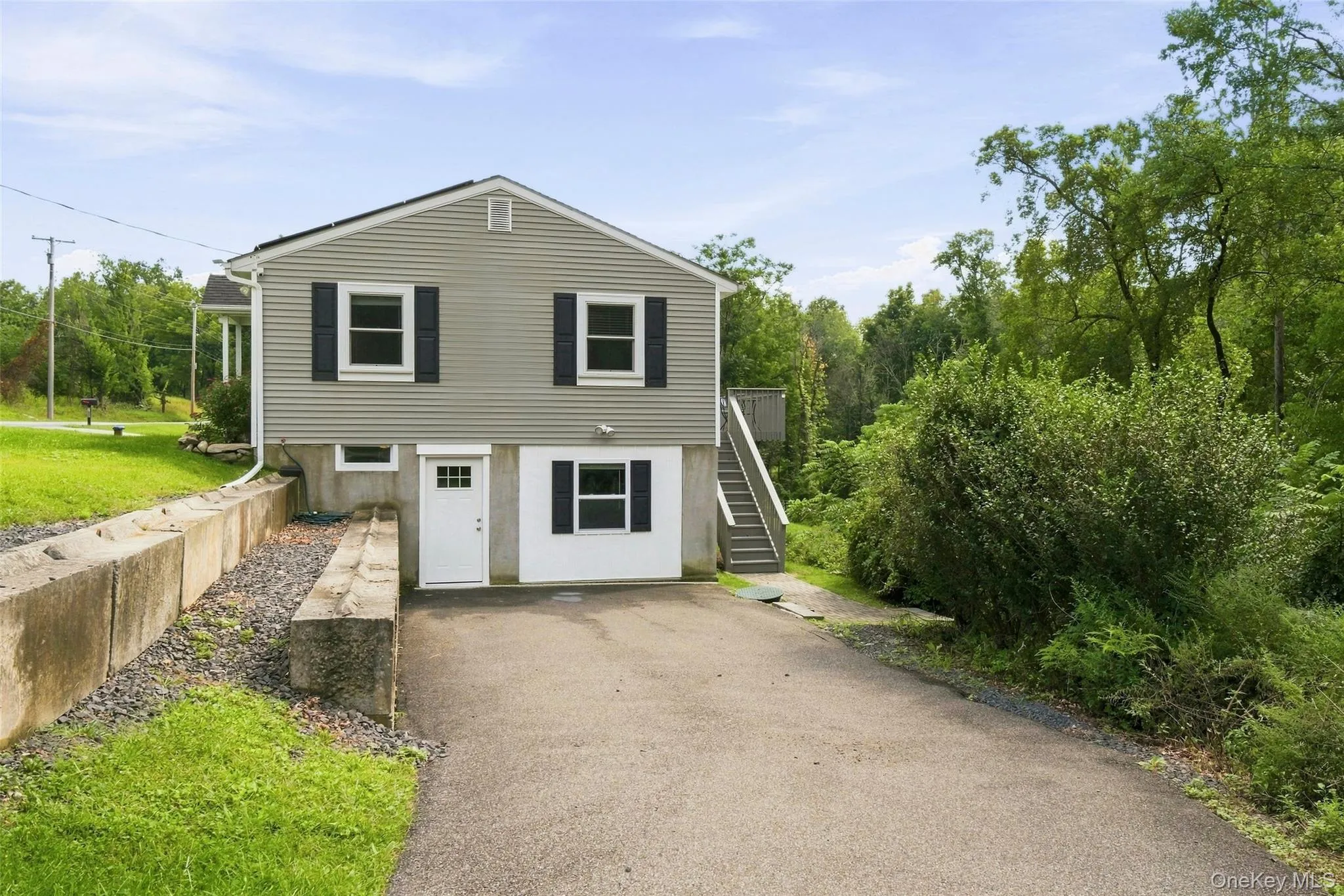 692 Mount Airy Road, New Windsor, NY, 2 Bedrooms Bedrooms, 4 Rooms Rooms,1 BathroomBathrooms,Residential,For Rent,Mount Airy,0,1043762 692 Mount Airy Road, New Windsor, NY, 2 Bedrooms Bedrooms, 4 Rooms Rooms,1 BathroomBathrooms,Residential,For Rent,Mount Airy,0,1043762