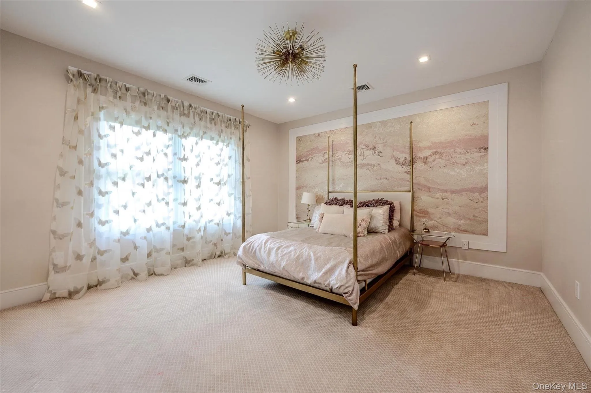 39 Burton Avenue, Hempstead, NY, 8 Bedrooms Bedrooms, 14 Rooms Rooms,5 BathroomsBathrooms,Residential,For Rent,Burton,0,1043763 39 Burton Avenue, Hempstead, NY, 8 Bedrooms Bedrooms, 14 Rooms Rooms,5 BathroomsBathrooms,Residential,For Rent,Burton,0,1043763