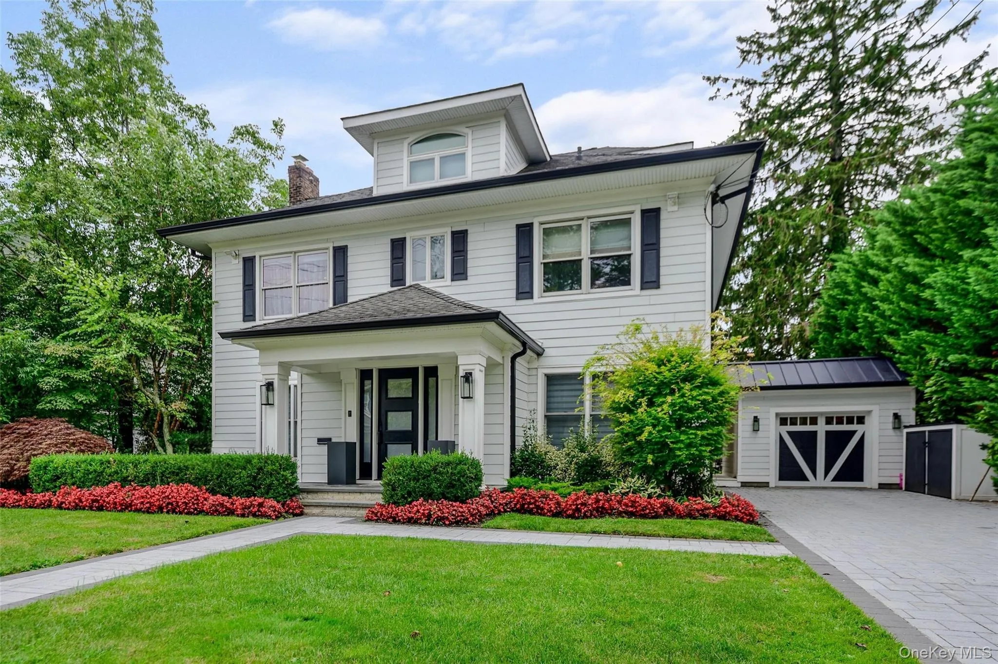 39 Burton Avenue, Hempstead, NY, 8 Bedrooms Bedrooms, 14 Rooms Rooms,5 BathroomsBathrooms,Residential,For Rent,Burton,0,1043763 39 Burton Avenue, Hempstead, NY, 8 Bedrooms Bedrooms, 14 Rooms Rooms,5 BathroomsBathrooms,Residential,For Rent,Burton,0,1043763
