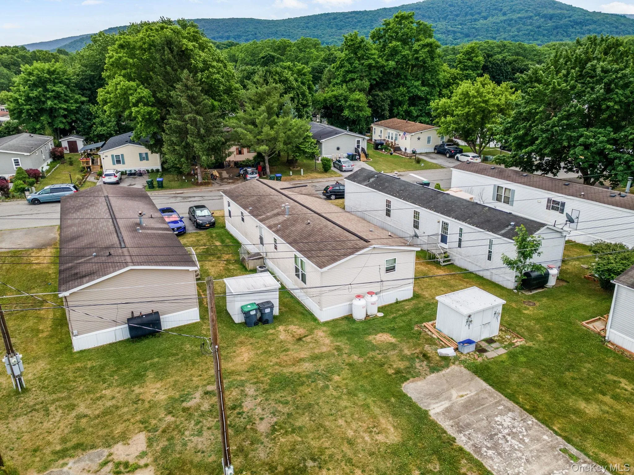 26 East Avenue, Blooming Grove, NY, 3 Bedrooms Bedrooms, 8 Rooms Rooms,2 BathroomsBathrooms,Residential,For Rent,East,0,1043765 26 East Avenue, Blooming Grove, NY, 3 Bedrooms Bedrooms, 8 Rooms Rooms,2 BathroomsBathrooms,Residential,For Rent,East,0,1043765