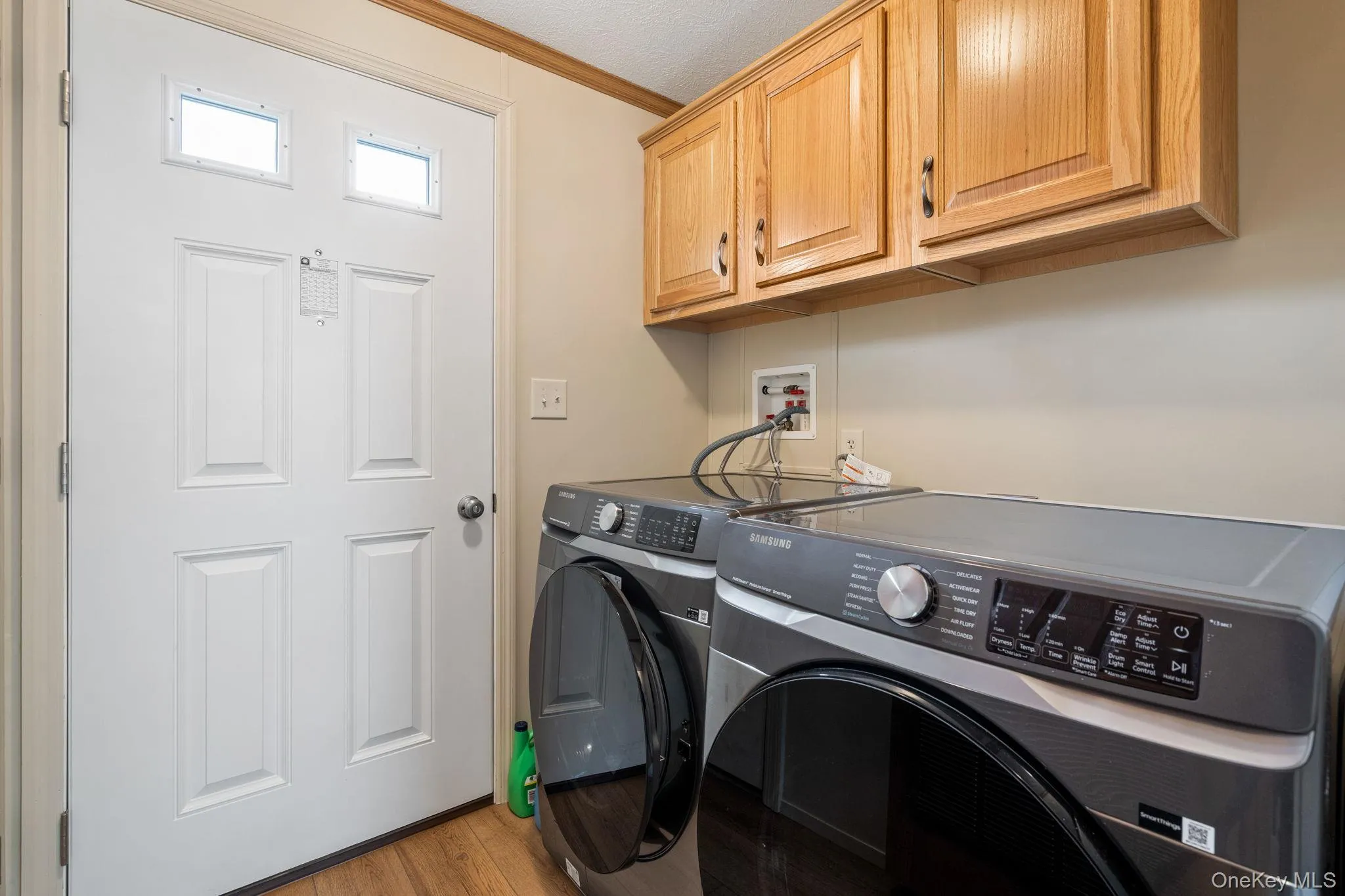 26 East Avenue, Blooming Grove, NY, 3 Bedrooms Bedrooms, 8 Rooms Rooms,2 BathroomsBathrooms,Residential,For Rent,East,0,1043765 26 East Avenue, Blooming Grove, NY, 3 Bedrooms Bedrooms, 8 Rooms Rooms,2 BathroomsBathrooms,Residential,For Rent,East,0,1043765