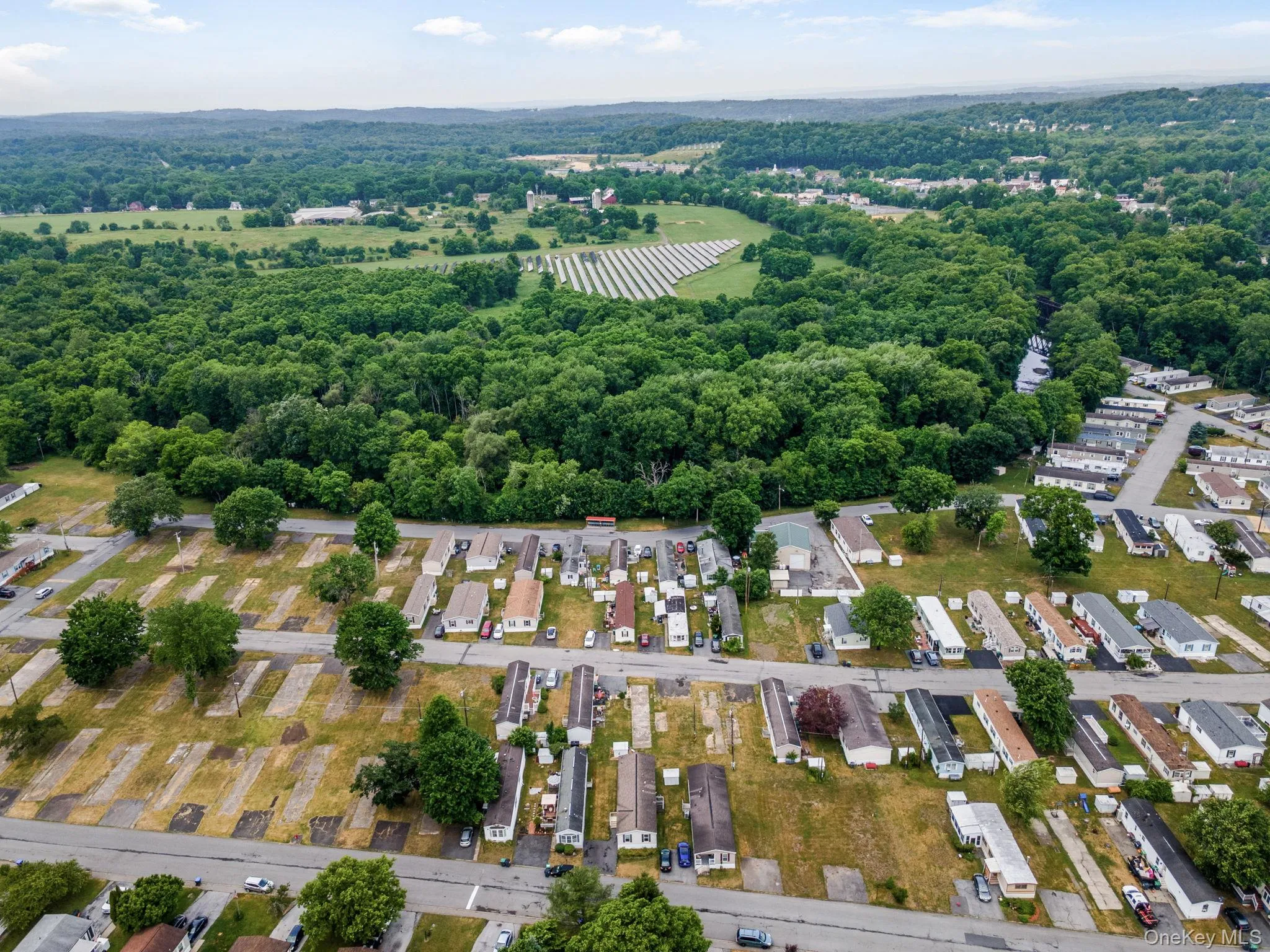 26 East Avenue, Blooming Grove, NY, 3 Bedrooms Bedrooms, 8 Rooms Rooms,2 BathroomsBathrooms,Residential,For Rent,East,0,1043765 26 East Avenue, Blooming Grove, NY, 3 Bedrooms Bedrooms, 8 Rooms Rooms,2 BathroomsBathrooms,Residential,For Rent,East,0,1043765