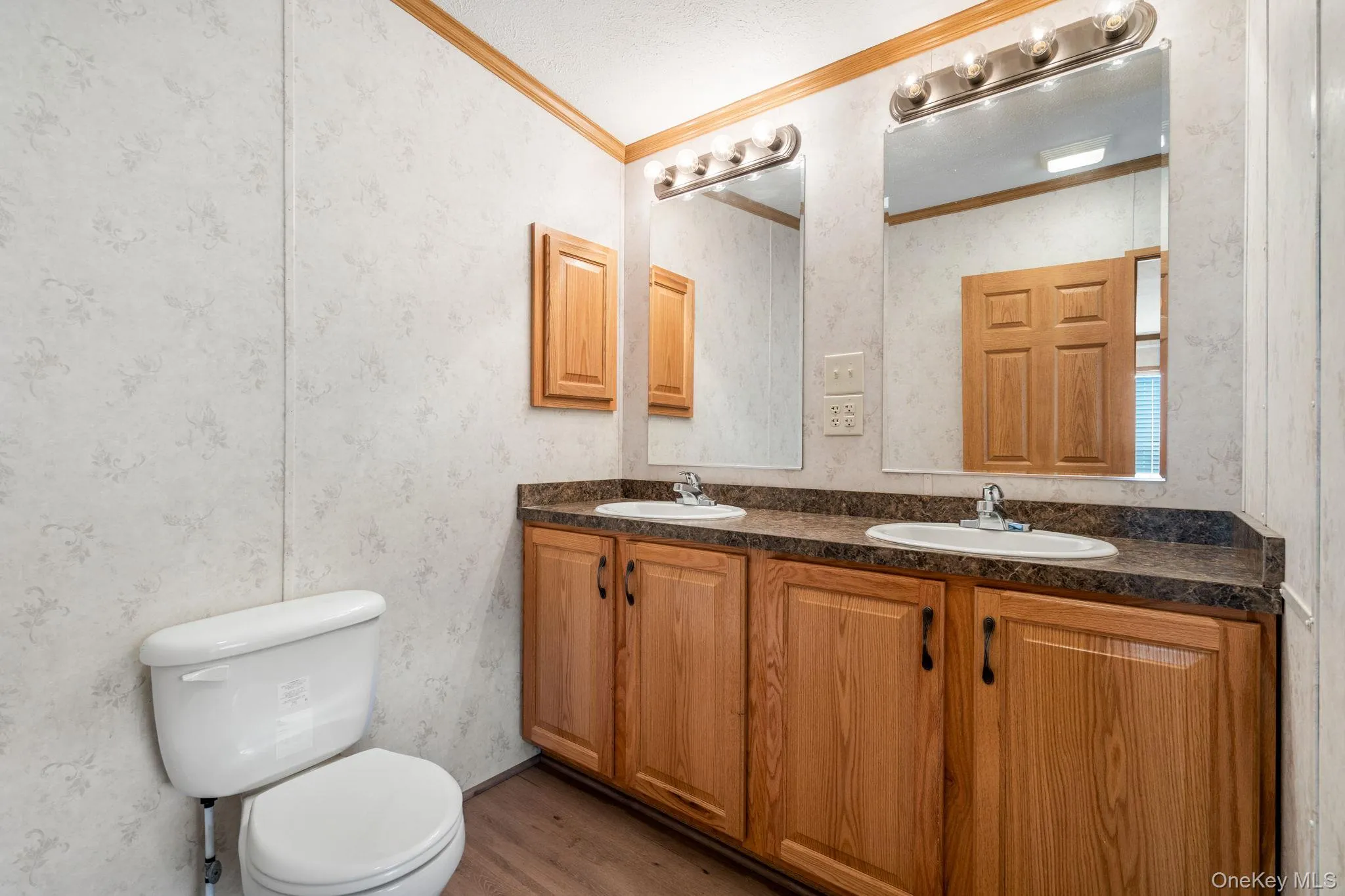 26 East Avenue, Blooming Grove, NY, 3 Bedrooms Bedrooms, 8 Rooms Rooms,2 BathroomsBathrooms,Residential,For Rent,East,0,1043765 26 East Avenue, Blooming Grove, NY, 3 Bedrooms Bedrooms, 8 Rooms Rooms,2 BathroomsBathrooms,Residential,For Rent,East,0,1043765