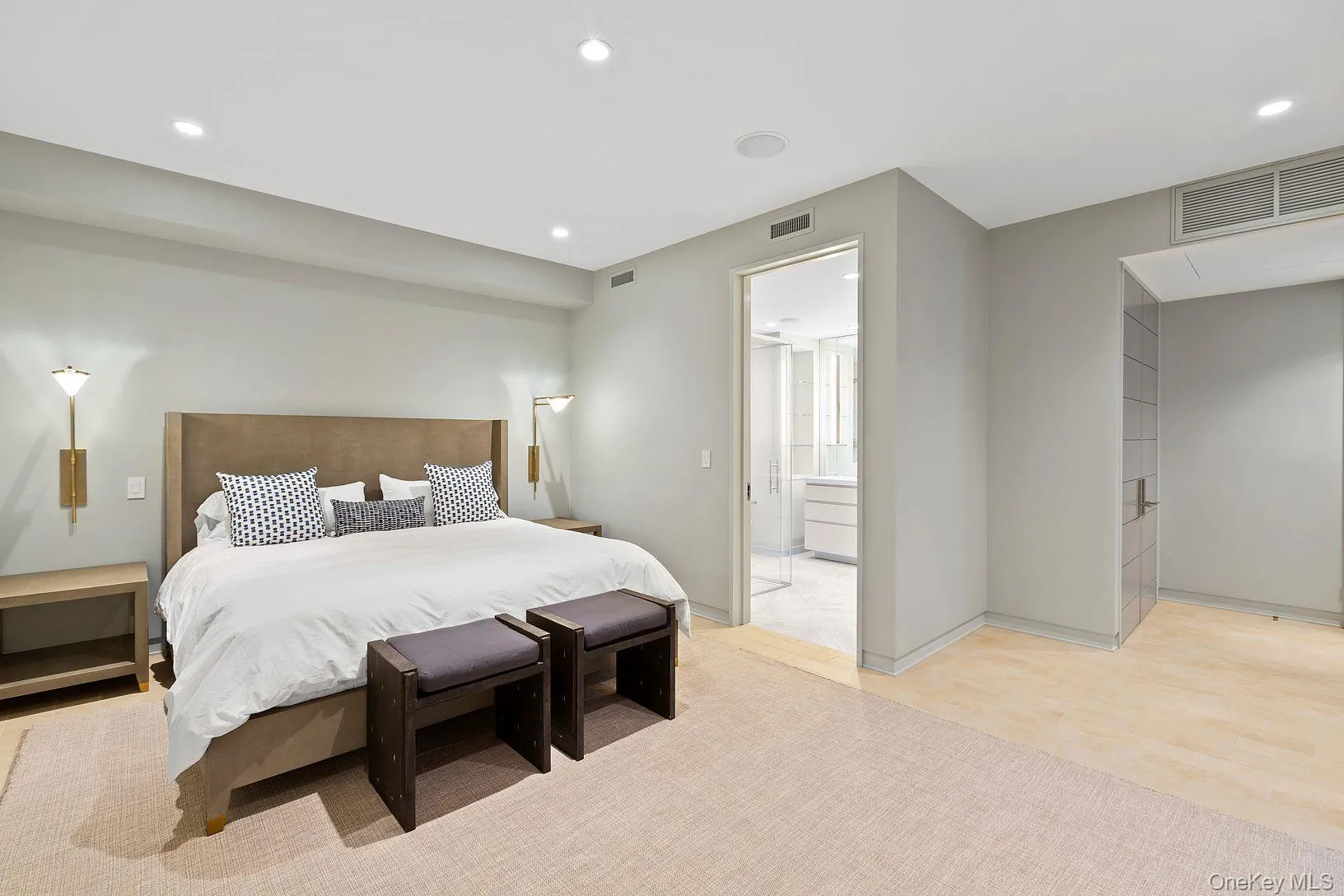 32 Neck Path, East Hampton, NY, 5 Bedrooms Bedrooms, 11 Rooms Rooms,6 BathroomsBathrooms,Residential,For Rent,Neck,0,1043767 32 Neck Path, East Hampton, NY, 5 Bedrooms Bedrooms, 11 Rooms Rooms,6 BathroomsBathrooms,Residential,For Rent,Neck,0,1043767