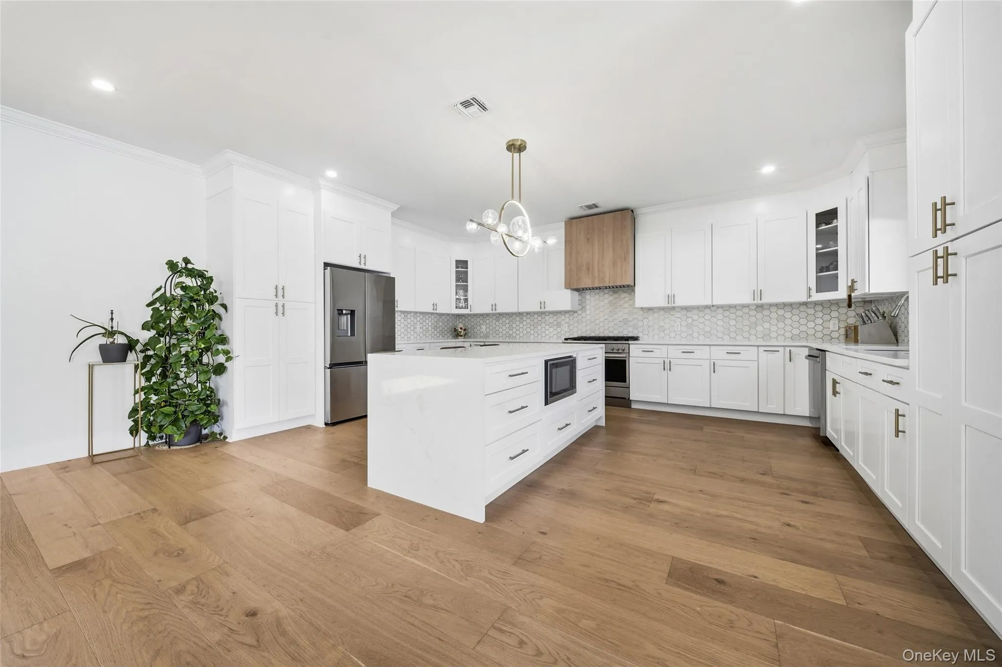 9 Vista Lane, Hempstead, NY, 5 Bedrooms Bedrooms, 9 Rooms Rooms,3 BathroomsBathrooms,Residential,For Rent,Vista,0,1043769 9 Vista Lane, Hempstead, NY, 5 Bedrooms Bedrooms, 9 Rooms Rooms,3 BathroomsBathrooms,Residential,For Rent,Vista,0,1043769