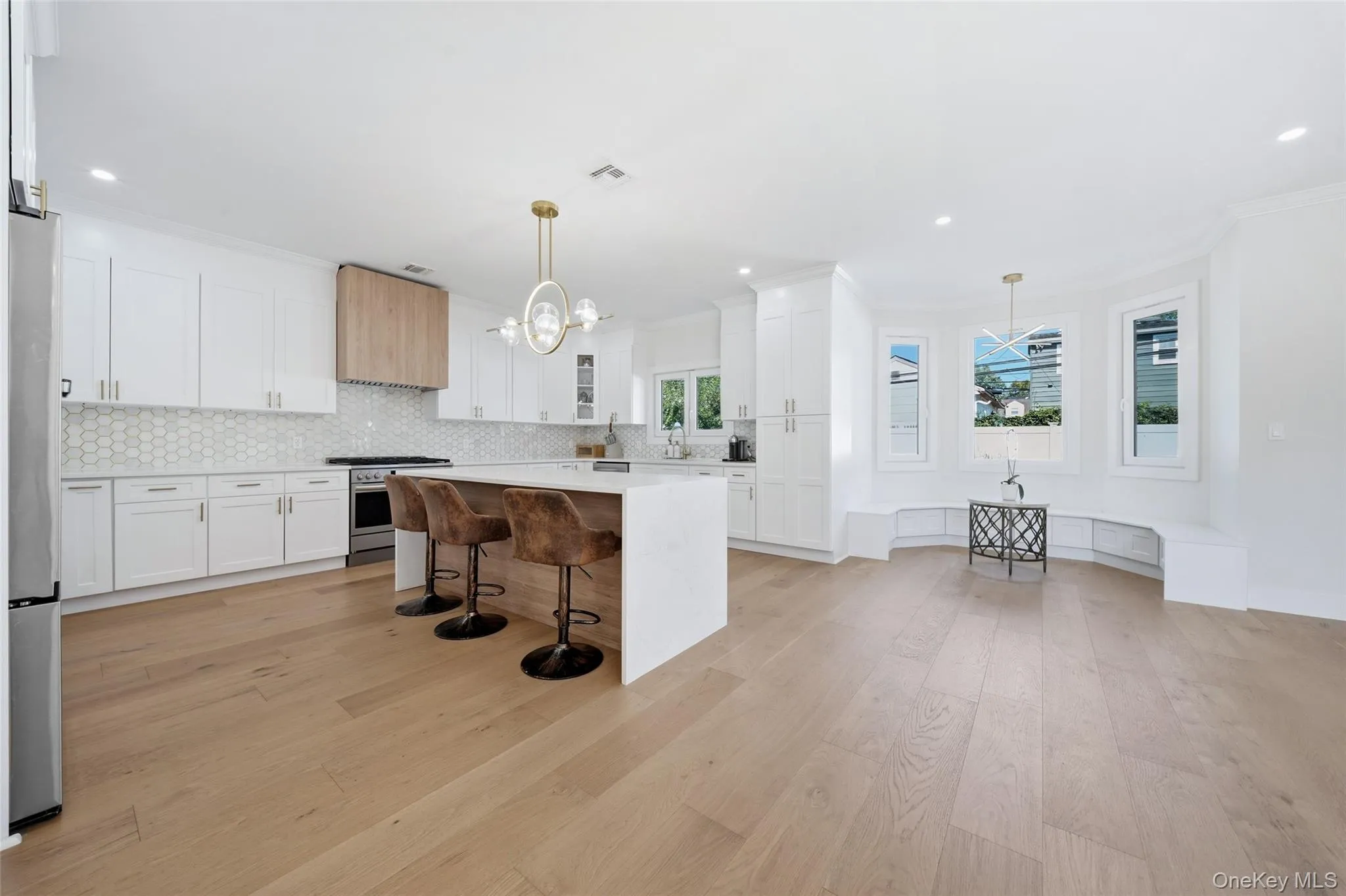 9 Vista Lane, Hempstead, NY, 5 Bedrooms Bedrooms, 9 Rooms Rooms,3 BathroomsBathrooms,Residential,For Rent,Vista,0,1043769 9 Vista Lane, Hempstead, NY, 5 Bedrooms Bedrooms, 9 Rooms Rooms,3 BathroomsBathrooms,Residential,For Rent,Vista,0,1043769