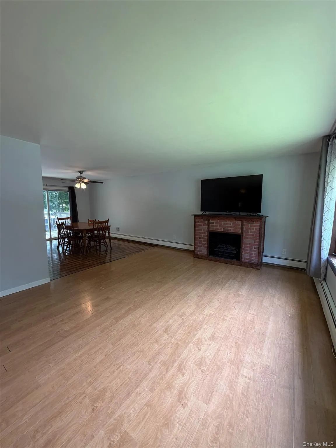 230 Roosevelt Road, Hyde Park, NY, 3 Bedrooms Bedrooms, 10 Rooms Rooms,1 BathroomBathrooms,Residential,For Rent,Roosevelt,0,1043770 230 Roosevelt Road, Hyde Park, NY, 3 Bedrooms Bedrooms, 10 Rooms Rooms,1 BathroomBathrooms,Residential,For Rent,Roosevelt,0,1043770