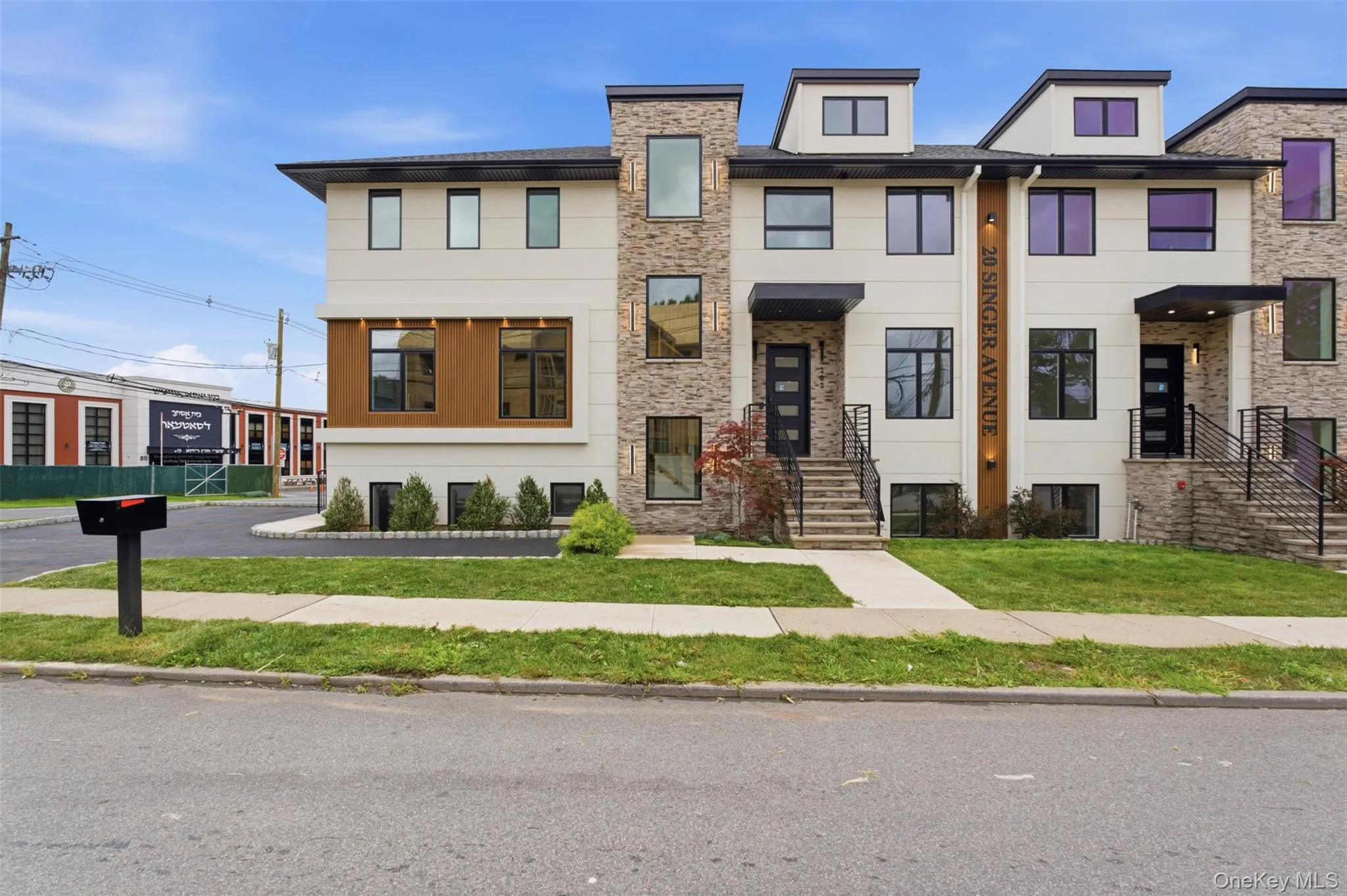 20 Singer Avenue, Ramapo, NY, 9 Bedrooms Bedrooms, 16 Rooms Rooms,5 BathroomsBathrooms,Residential,For Rent,Singer,0,1043771 20 Singer Avenue, Ramapo, NY, 9 Bedrooms Bedrooms, 16 Rooms Rooms,5 BathroomsBathrooms,Residential,For Rent,Singer,0,1043771