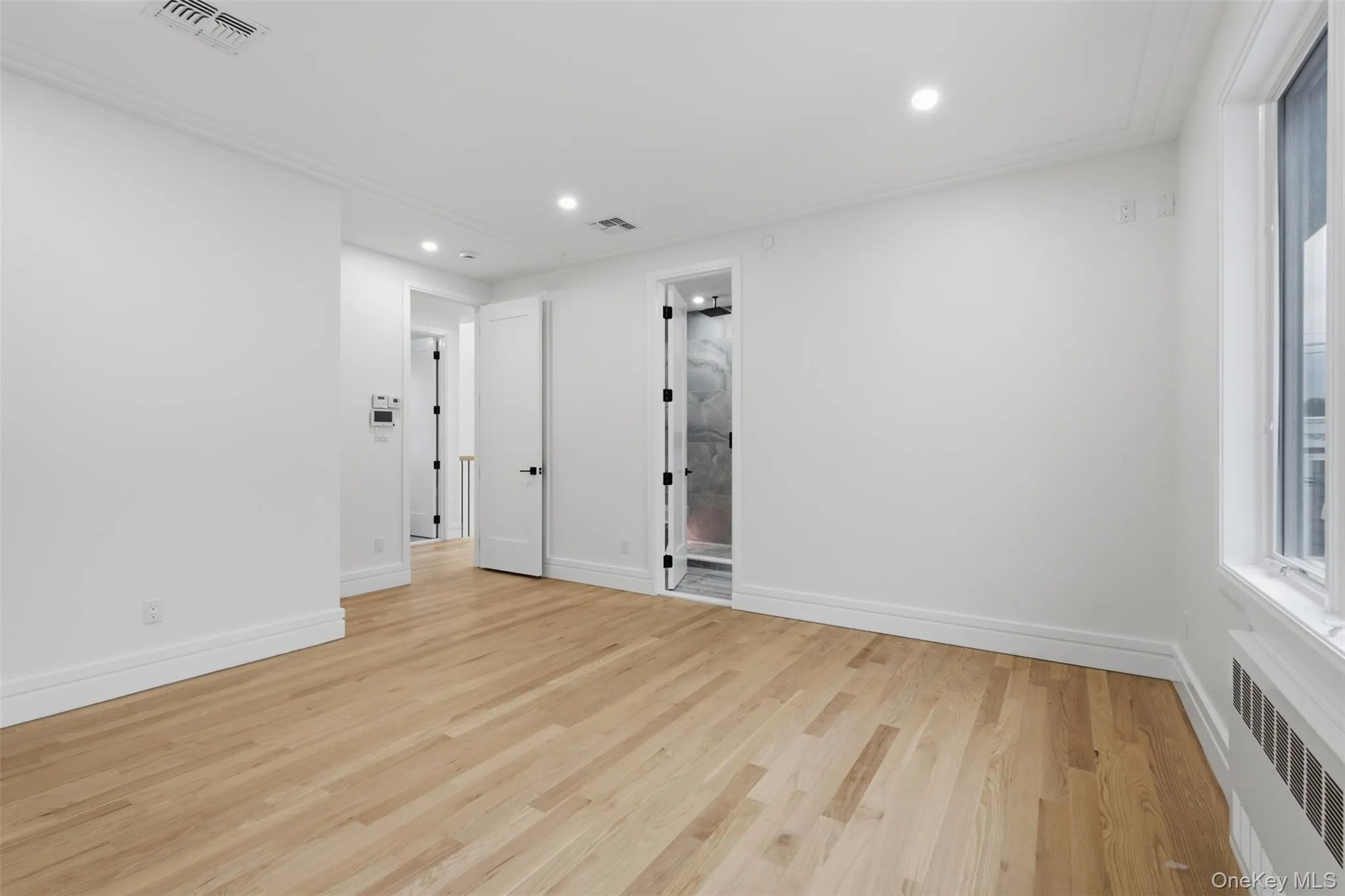 20 Singer Avenue, Ramapo, NY, 9 Bedrooms Bedrooms, 16 Rooms Rooms,5 BathroomsBathrooms,Residential,For Rent,Singer,0,1043771 20 Singer Avenue, Ramapo, NY, 9 Bedrooms Bedrooms, 16 Rooms Rooms,5 BathroomsBathrooms,Residential,For Rent,Singer,0,1043771