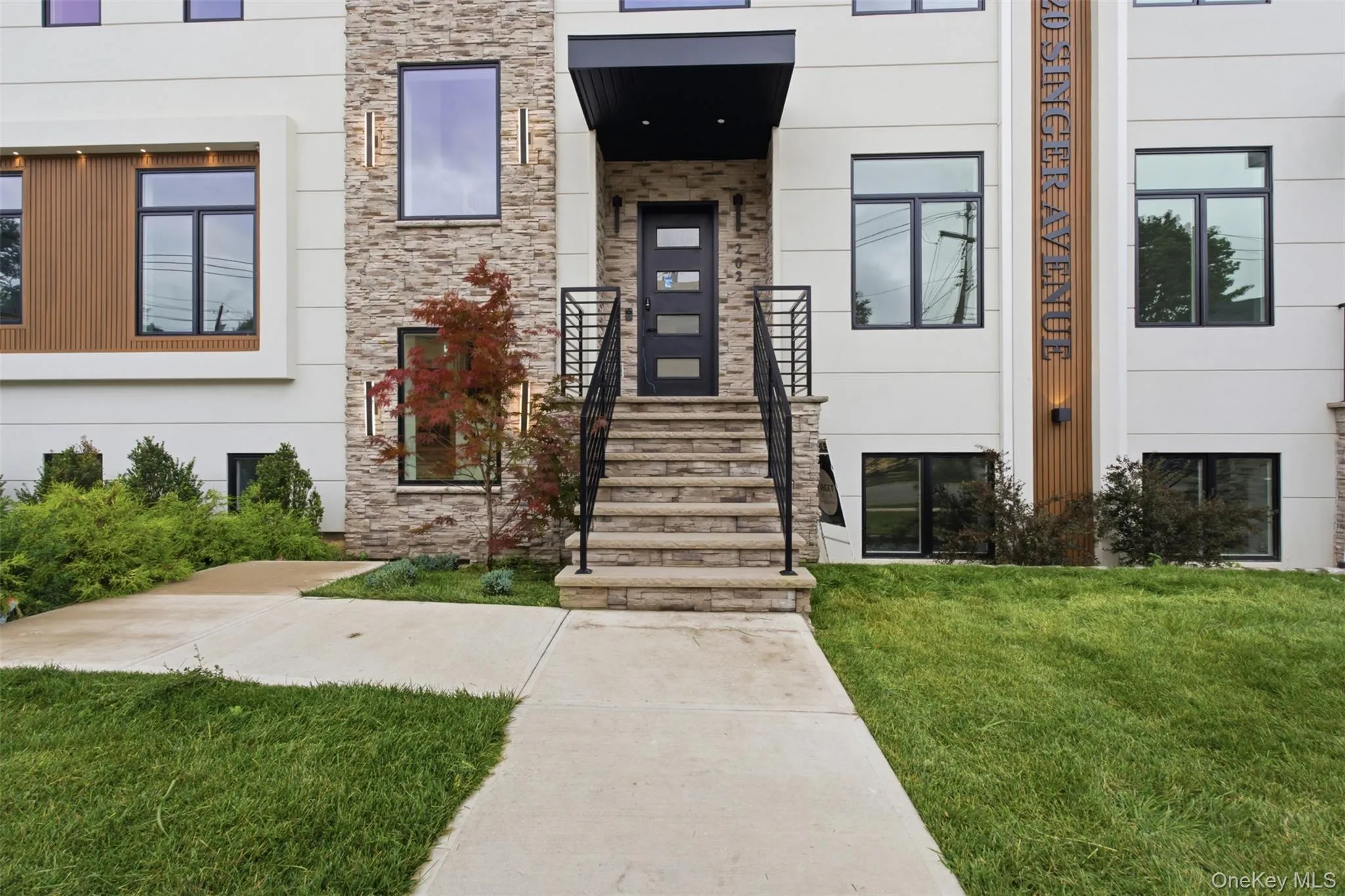 20 Singer Avenue, Ramapo, NY, 9 Bedrooms Bedrooms, 16 Rooms Rooms,5 BathroomsBathrooms,Residential,For Rent,Singer,0,1043771 20 Singer Avenue, Ramapo, NY, 9 Bedrooms Bedrooms, 16 Rooms Rooms,5 BathroomsBathrooms,Residential,For Rent,Singer,0,1043771
