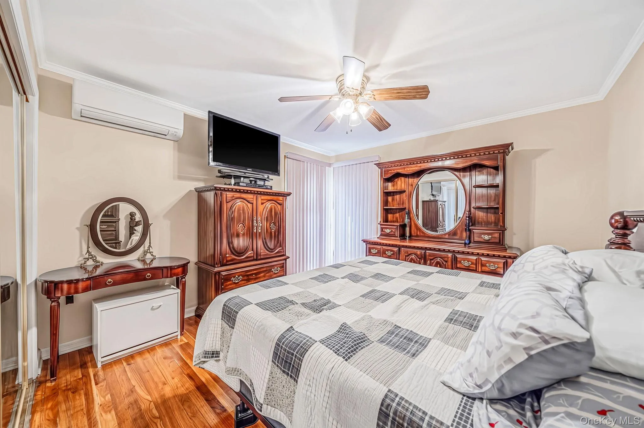 8118 260th Street, New York, NY, 4 Bedrooms Bedrooms, 8 Rooms Rooms,2 BathroomsBathrooms,Residential,For Rent,260th,0,1043775 8118 260th Street, New York, NY, 4 Bedrooms Bedrooms, 8 Rooms Rooms,2 BathroomsBathrooms,Residential,For Rent,260th,0,1043775
