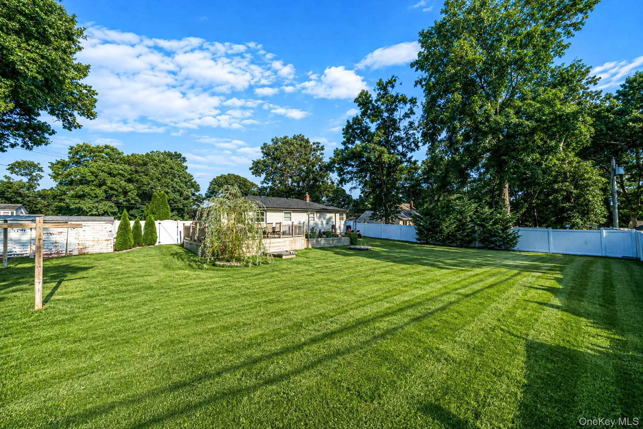 40 Avenue A, Brookhaven, NY, 3 Bedrooms Bedrooms, 5 Rooms Rooms,2 BathroomsBathrooms,Residential,For Rent,Avenue A,0,1043776 40 Avenue A, Brookhaven, NY, 3 Bedrooms Bedrooms, 5 Rooms Rooms,2 BathroomsBathrooms,Residential,For Rent,Avenue A,0,1043776