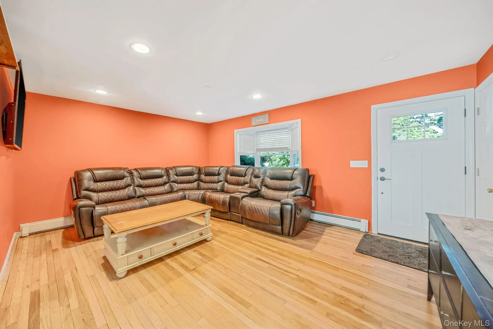 40 Avenue A, Brookhaven, NY, 3 Bedrooms Bedrooms, 5 Rooms Rooms,2 BathroomsBathrooms,Residential,For Rent,Avenue A,0,1043776 40 Avenue A, Brookhaven, NY, 3 Bedrooms Bedrooms, 5 Rooms Rooms,2 BathroomsBathrooms,Residential,For Rent,Avenue A,0,1043776