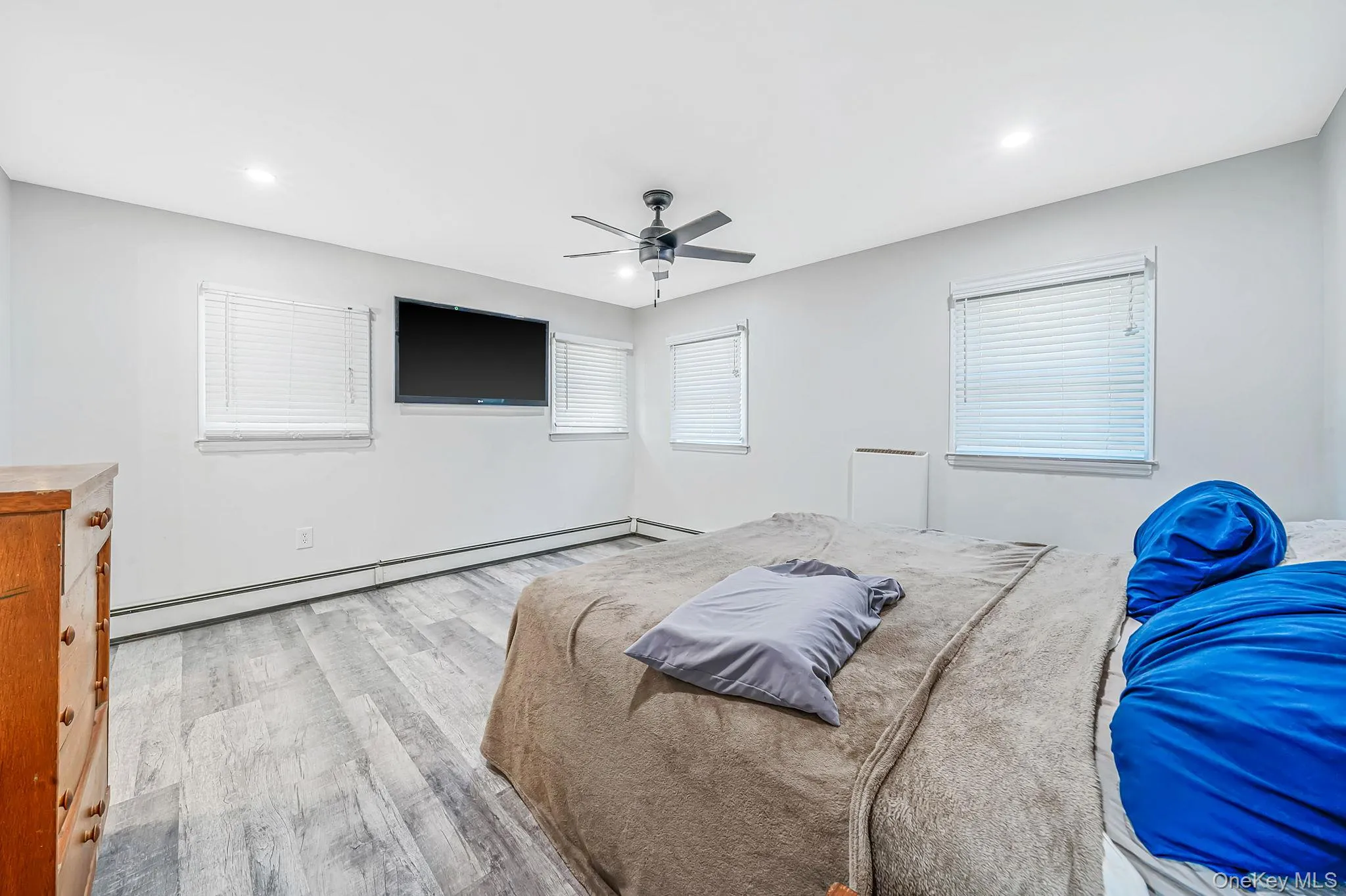 40 Avenue A, Brookhaven, NY, 3 Bedrooms Bedrooms, 5 Rooms Rooms,2 BathroomsBathrooms,Residential,For Rent,Avenue A,0,1043776 40 Avenue A, Brookhaven, NY, 3 Bedrooms Bedrooms, 5 Rooms Rooms,2 BathroomsBathrooms,Residential,For Rent,Avenue A,0,1043776