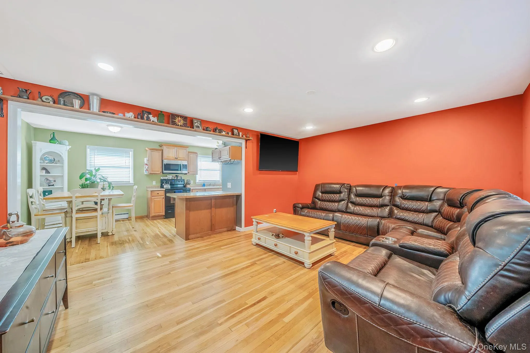 40 Avenue A, Brookhaven, NY, 3 Bedrooms Bedrooms, 5 Rooms Rooms,2 BathroomsBathrooms,Residential,For Rent,Avenue A,0,1043776 40 Avenue A, Brookhaven, NY, 3 Bedrooms Bedrooms, 5 Rooms Rooms,2 BathroomsBathrooms,Residential,For Rent,Avenue A,0,1043776
