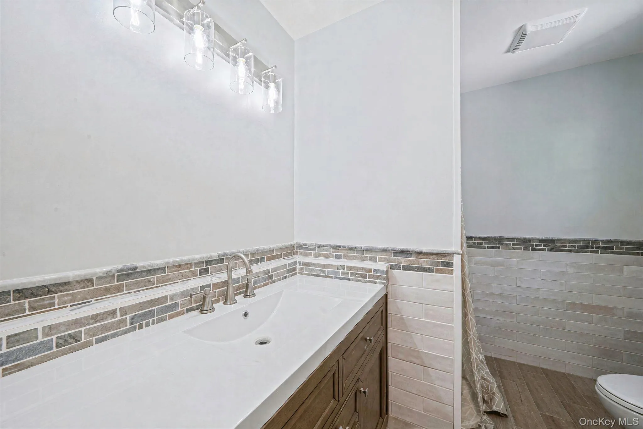 40 Avenue A, Brookhaven, NY, 3 Bedrooms Bedrooms, 5 Rooms Rooms,2 BathroomsBathrooms,Residential,For Rent,Avenue A,0,1043776 40 Avenue A, Brookhaven, NY, 3 Bedrooms Bedrooms, 5 Rooms Rooms,2 BathroomsBathrooms,Residential,For Rent,Avenue A,0,1043776