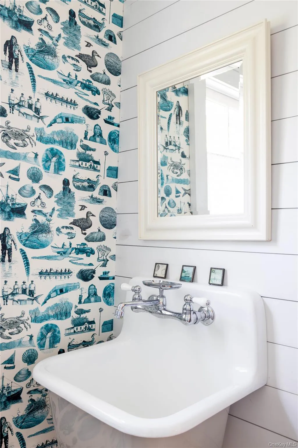 611 1st Street, Southold, NY, 5 Bedrooms Bedrooms, 10 Rooms Rooms,4 BathroomsBathrooms,Residential,For Rent,1st,0,1043780 611 1st Street, Southold, NY, 5 Bedrooms Bedrooms, 10 Rooms Rooms,4 BathroomsBathrooms,Residential,For Rent,1st,0,1043780