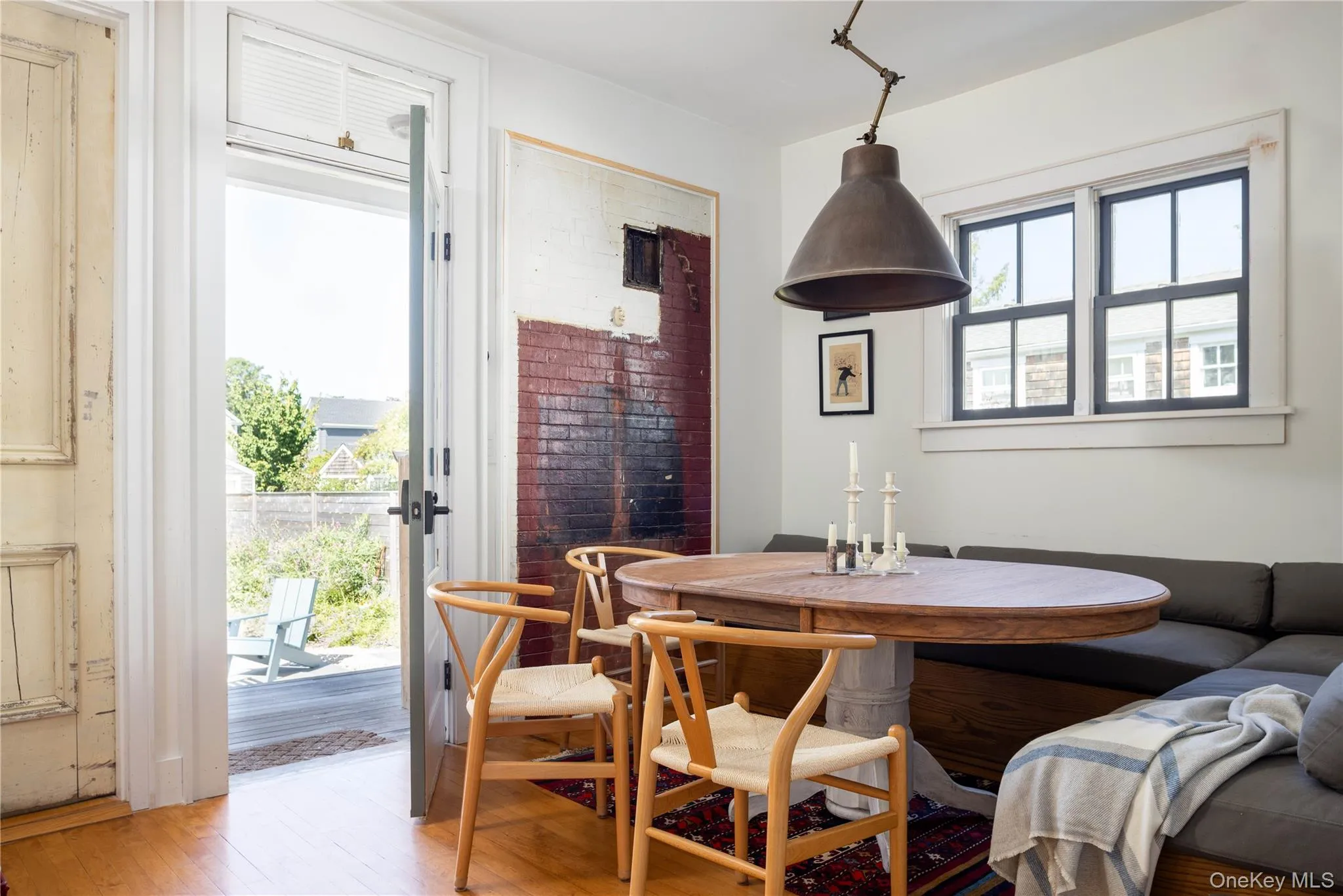 611 1st Street, Southold, NY, 5 Bedrooms Bedrooms, 10 Rooms Rooms,4 BathroomsBathrooms,Residential,For Rent,1st,0,1043780 611 1st Street, Southold, NY, 5 Bedrooms Bedrooms, 10 Rooms Rooms,4 BathroomsBathrooms,Residential,For Rent,1st,0,1043780