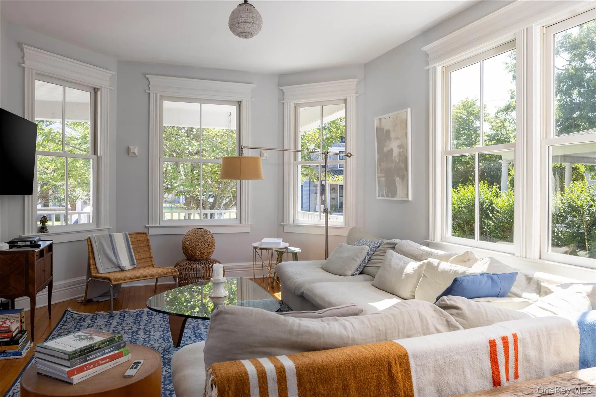 611 1st Street, Southold, NY, 5 Bedrooms Bedrooms, 10 Rooms Rooms,4 BathroomsBathrooms,Residential,For Rent,1st,0,1043780 611 1st Street, Southold, NY, 5 Bedrooms Bedrooms, 10 Rooms Rooms,4 BathroomsBathrooms,Residential,For Rent,1st,0,1043780