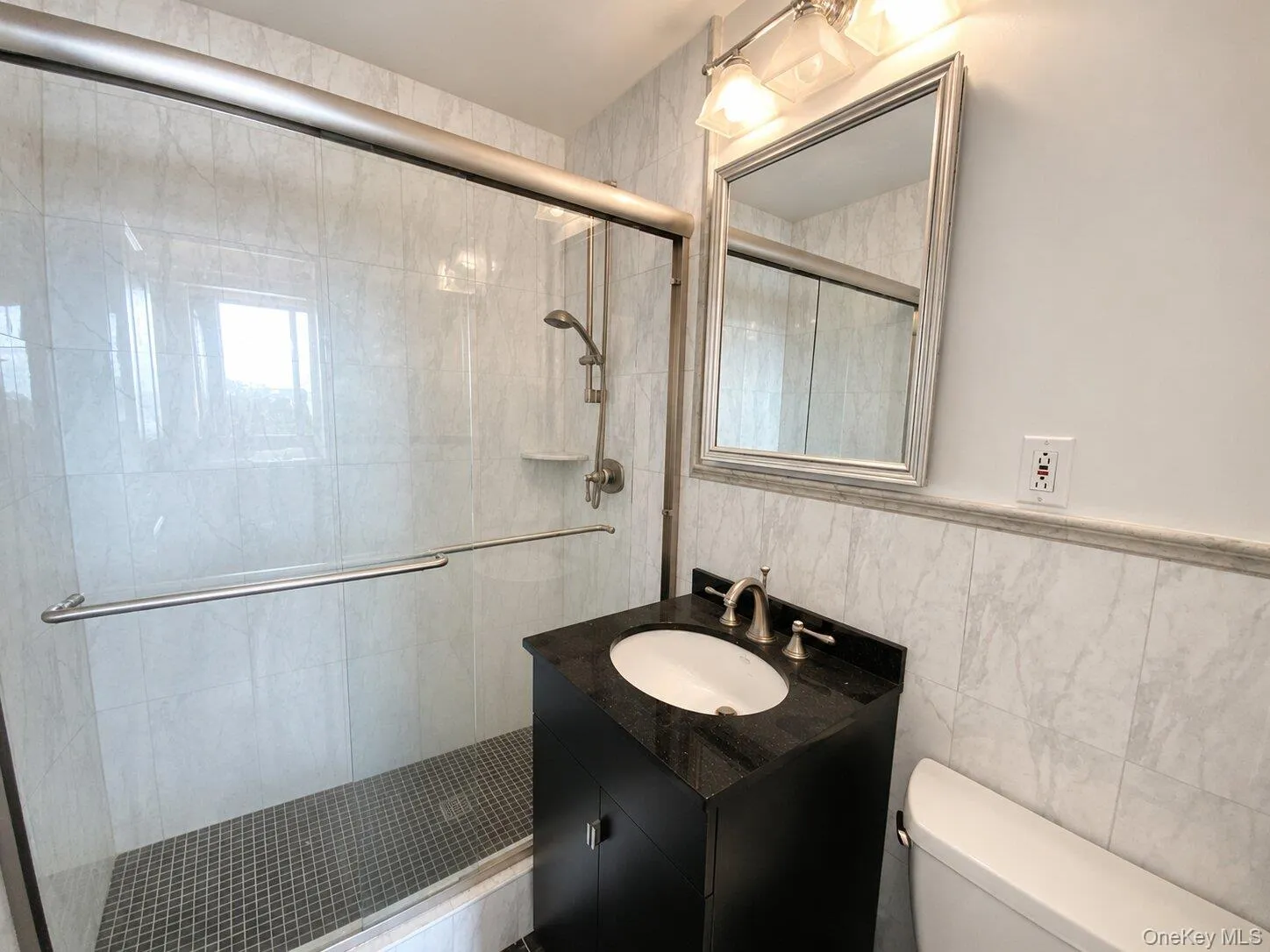 27110 Grand Central Parkway, New York, NY, 3 Rooms Rooms,1 BathroomBathrooms,Residential Lease,For Rent,Grand Central,0,1043786 27110 Grand Central Parkway, New York, NY, 3 Rooms Rooms,1 BathroomBathrooms,Residential Lease,For Rent,Grand Central,0,1043786