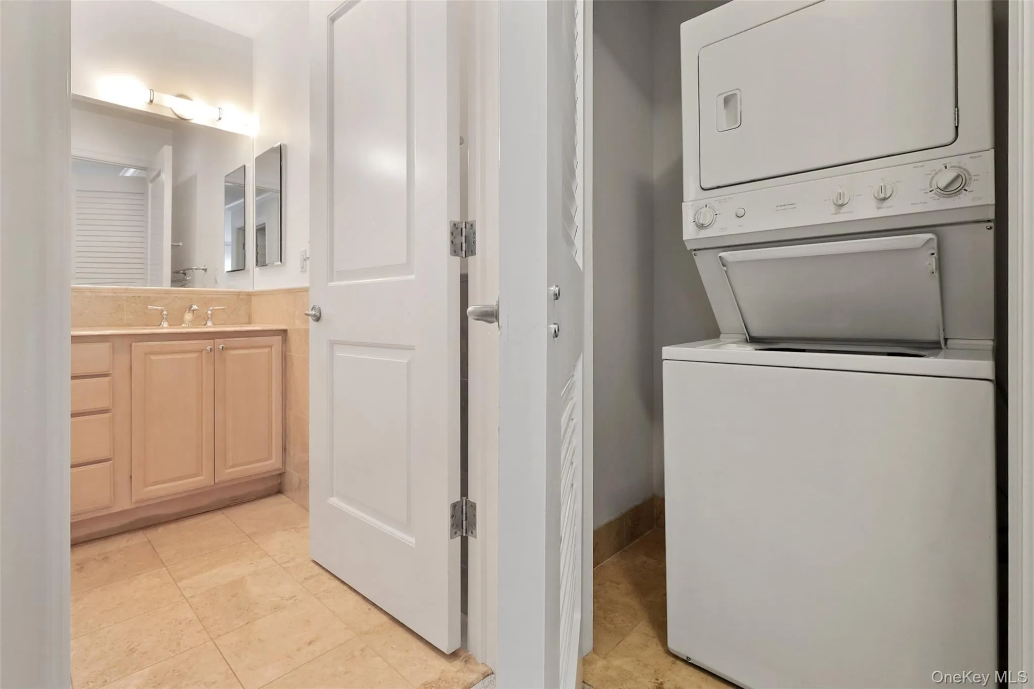 212 Trump Park, Yorktown, NY, 1 Bedroom Bedrooms, 4 Rooms Rooms,1 BathroomBathrooms,Residential,For Rent,Trump,0,1043797 212 Trump Park, Yorktown, NY, 1 Bedroom Bedrooms, 4 Rooms Rooms,1 BathroomBathrooms,Residential,For Rent,Trump,0,1043797