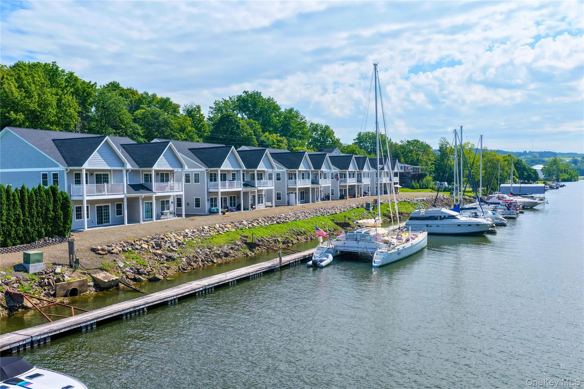 25 Marina Drive, Catskill, NY, 3 Bedrooms Bedrooms, 11 Rooms Rooms,3 BathroomsBathrooms,Residential,For Rent,Marina,0,1043801 25 Marina Drive, Catskill, NY, 3 Bedrooms Bedrooms, 11 Rooms Rooms,3 BathroomsBathrooms,Residential,For Rent,Marina,0,1043801