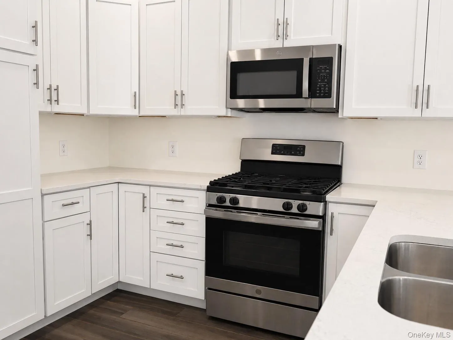 25 Marina Drive, Catskill, NY, 3 Bedrooms Bedrooms, 11 Rooms Rooms,3 BathroomsBathrooms,Residential,For Rent,Marina,0,1043801 25 Marina Drive, Catskill, NY, 3 Bedrooms Bedrooms, 11 Rooms Rooms,3 BathroomsBathrooms,Residential,For Rent,Marina,0,1043801