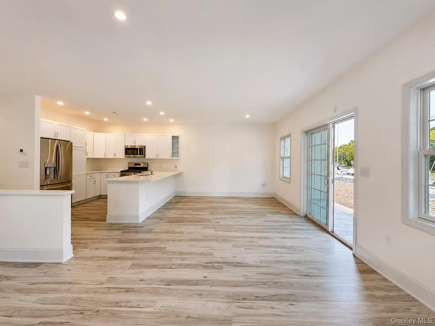 25 Marina Drive, Catskill, NY, 3 Bedrooms Bedrooms, 11 Rooms Rooms,3 BathroomsBathrooms,Residential,For Rent,Marina,0,1043801 25 Marina Drive, Catskill, NY, 3 Bedrooms Bedrooms, 11 Rooms Rooms,3 BathroomsBathrooms,Residential,For Rent,Marina,0,1043801