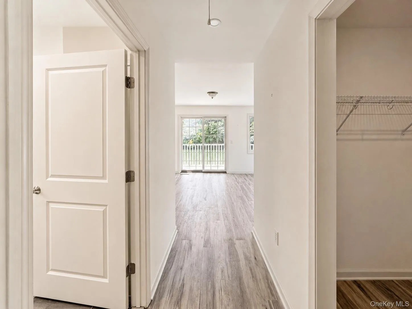 25 Marina Drive, Catskill, NY, 3 Bedrooms Bedrooms, 11 Rooms Rooms,3 BathroomsBathrooms,Residential,For Rent,Marina,0,1043801 25 Marina Drive, Catskill, NY, 3 Bedrooms Bedrooms, 11 Rooms Rooms,3 BathroomsBathrooms,Residential,For Rent,Marina,0,1043801