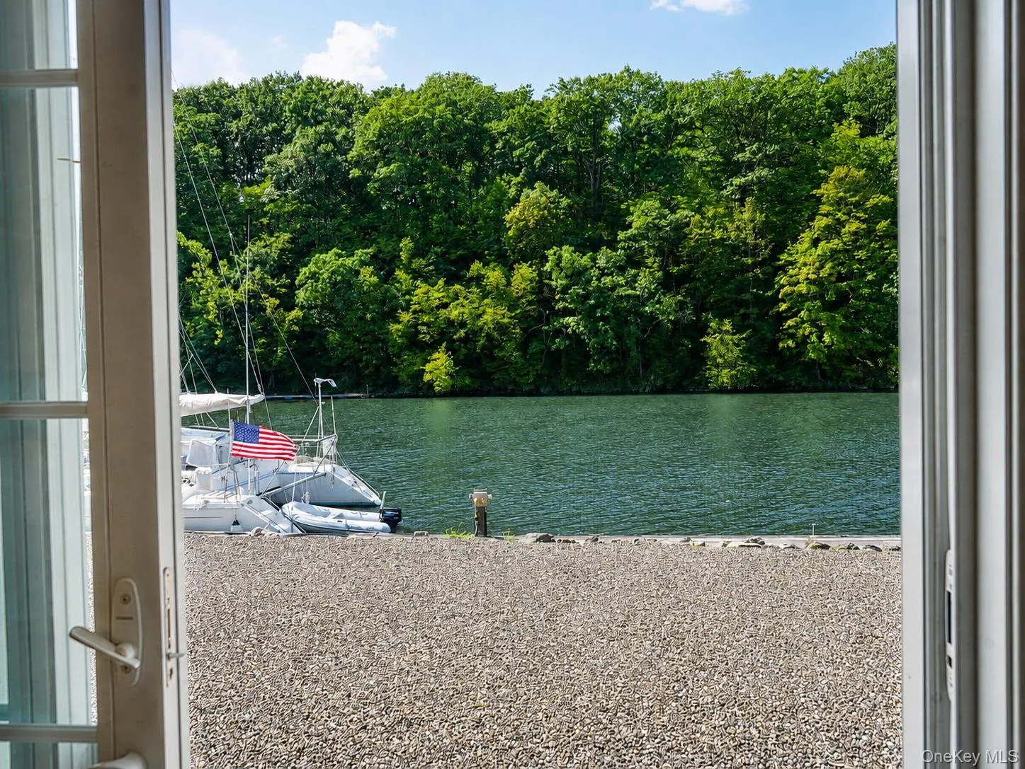 25 Marina Drive, Catskill, NY, 3 Bedrooms Bedrooms, 11 Rooms Rooms,3 BathroomsBathrooms,Residential,For Rent,Marina,0,1043801 25 Marina Drive, Catskill, NY, 3 Bedrooms Bedrooms, 11 Rooms Rooms,3 BathroomsBathrooms,Residential,For Rent,Marina,0,1043801
