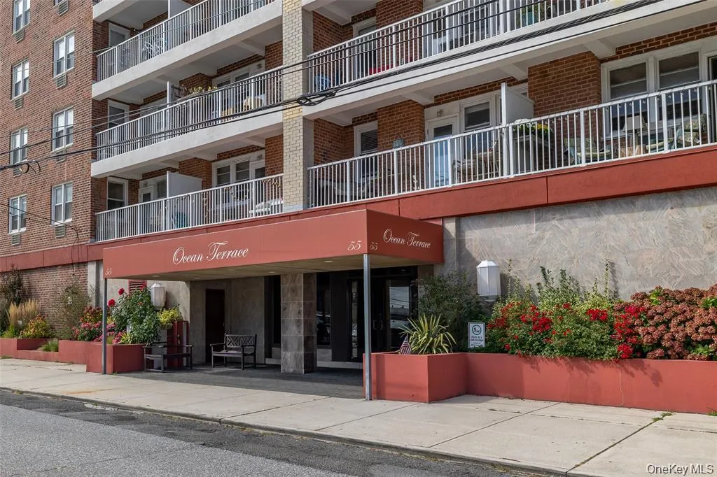55 Monroe Boulevard, Long Beach, NY, 1 Bedroom Bedrooms, 4 Rooms Rooms,1 BathroomBathrooms,Residential,For Rent,Monroe,0,1043802 55 Monroe Boulevard, Long Beach, NY, 1 Bedroom Bedrooms, 4 Rooms Rooms,1 BathroomBathrooms,Residential,For Rent,Monroe,0,1043802