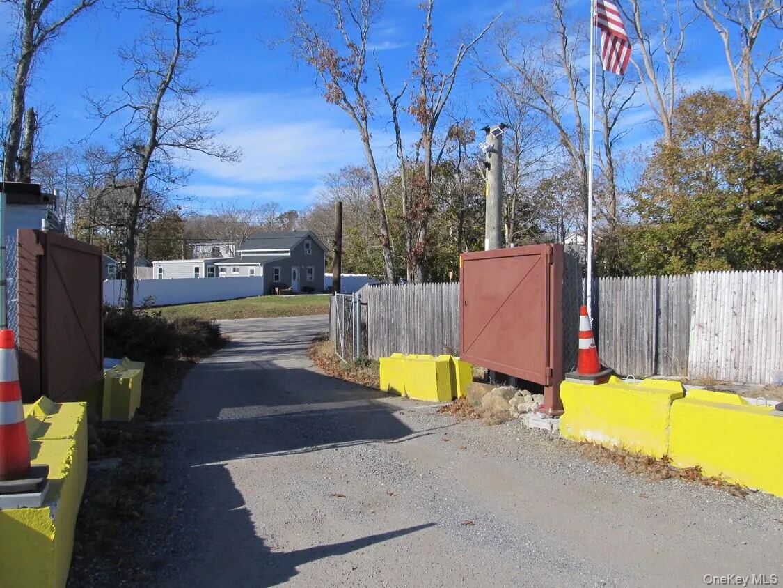 122 Frowein Rd, Brookhaven, NY, ,Commercial Lease,For Rent,Frowein Rd,0,1043811 122 Frowein Rd, Brookhaven, NY, ,Commercial Lease,For Rent,Frowein Rd,0,1043811