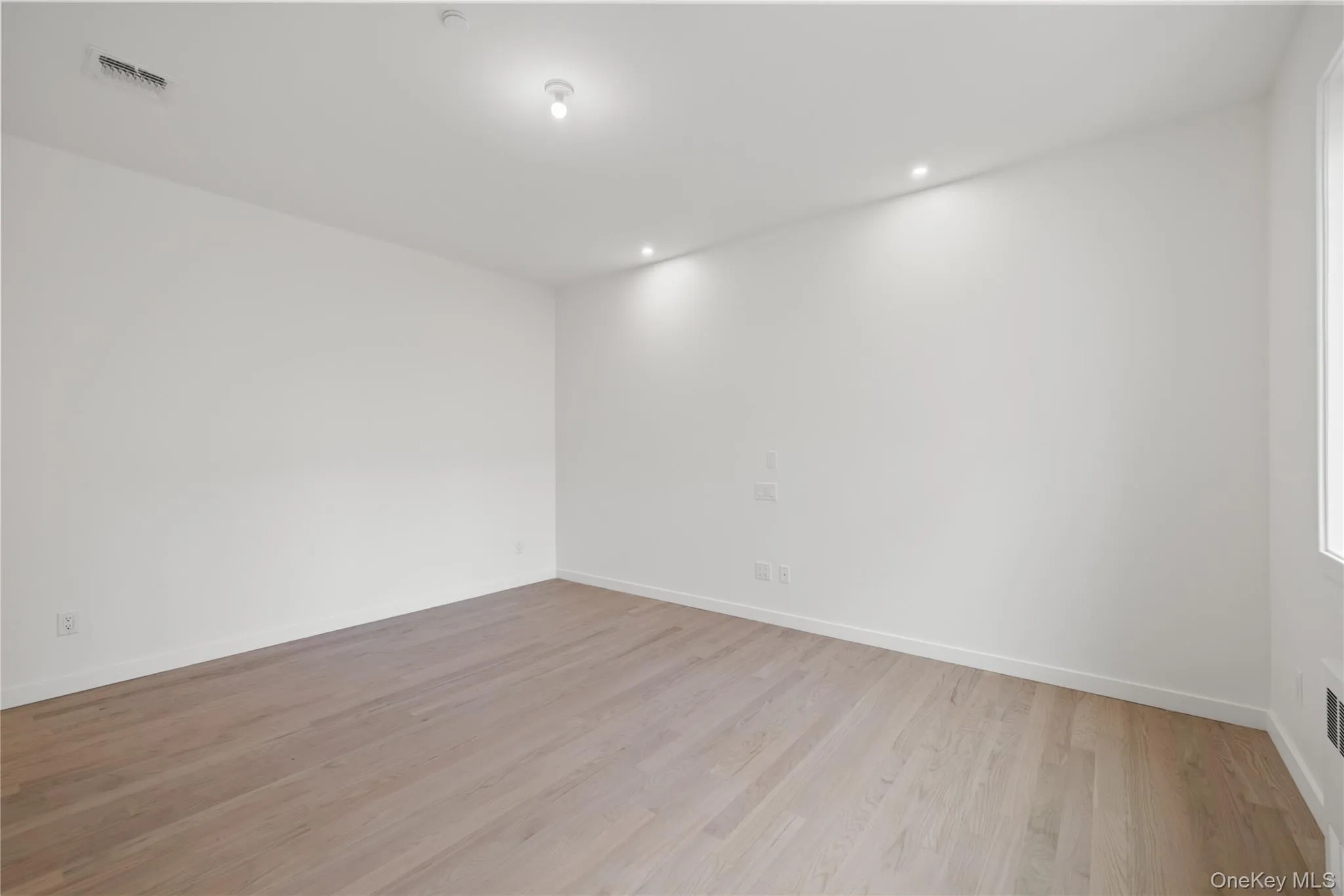 41 Saddle River Road, Ramapo, NY, 5 Bedrooms Bedrooms, 9 Rooms Rooms,3 BathroomsBathrooms,Residential,For Rent,Saddle River,0,1043813 41 Saddle River Road, Ramapo, NY, 5 Bedrooms Bedrooms, 9 Rooms Rooms,3 BathroomsBathrooms,Residential,For Rent,Saddle River,0,1043813