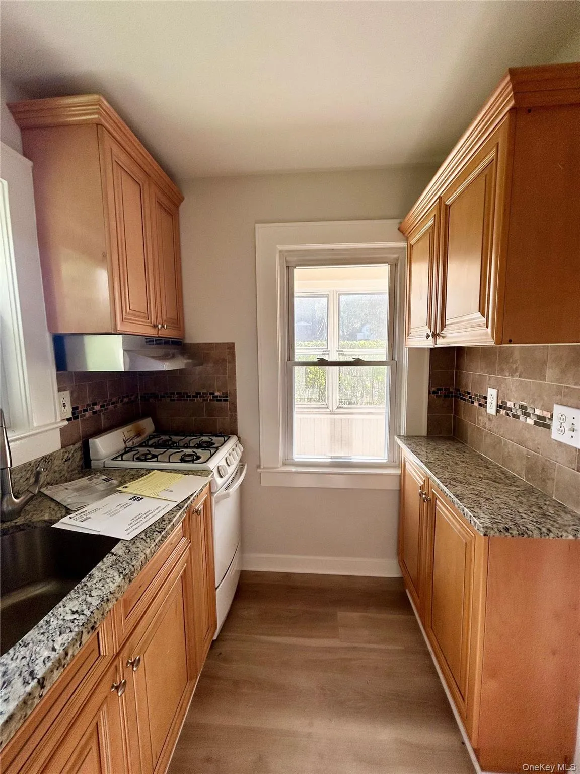 747 Route 9W, Clarkstown, NY, 2 Bedrooms Bedrooms, 5 Rooms Rooms,1 BathroomBathrooms,Residential Lease,For Rent,Route 9W,0,1043814 747 Route 9W, Clarkstown, NY, 2 Bedrooms Bedrooms, 5 Rooms Rooms,1 BathroomBathrooms,Residential Lease,For Rent,Route 9W,0,1043814