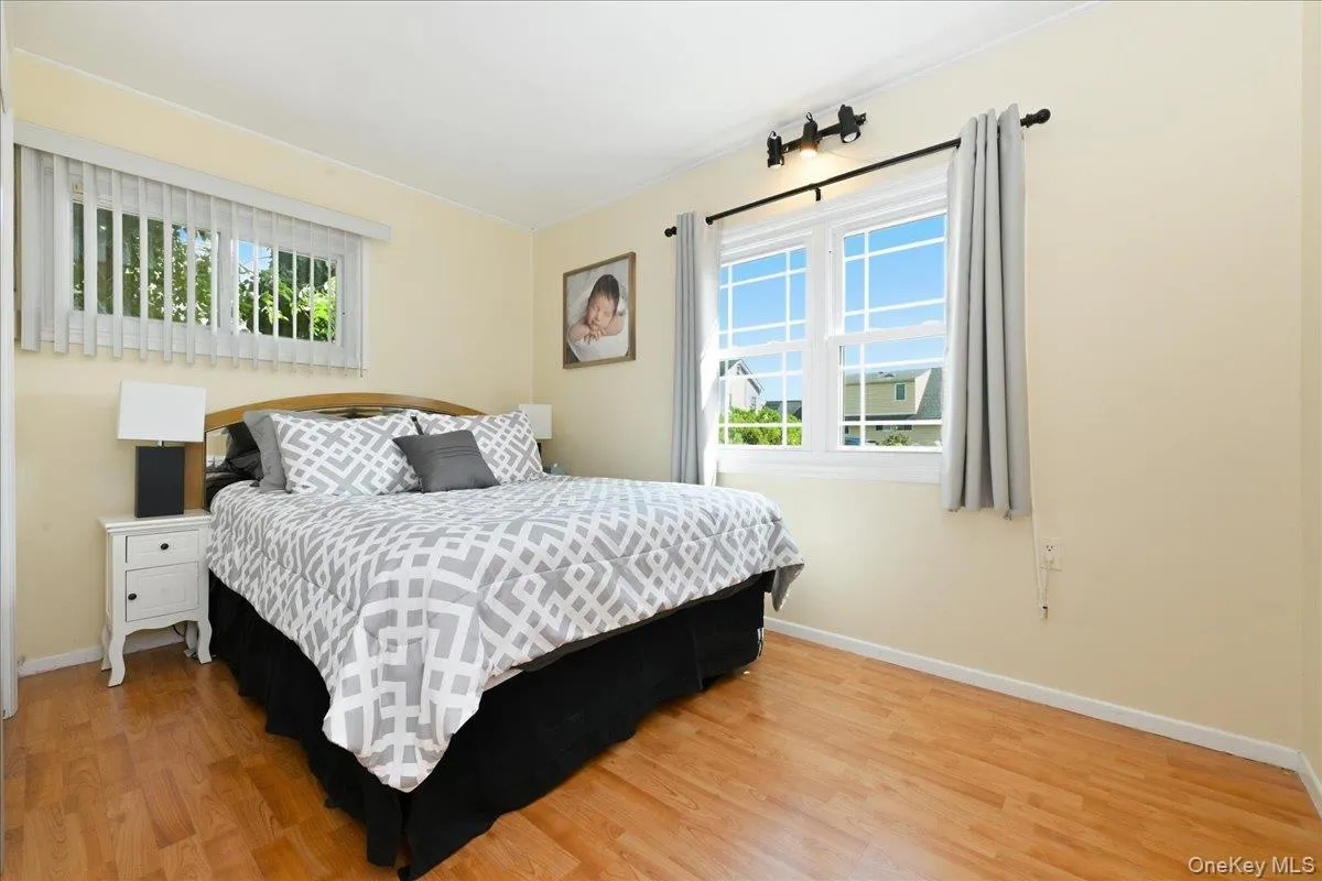 136 Tardy Lane, Hempstead, NY, 4 Bedrooms Bedrooms, 7 Rooms Rooms,2 BathroomsBathrooms,Residential,For Rent,Tardy,0,1043815 136 Tardy Lane, Hempstead, NY, 4 Bedrooms Bedrooms, 7 Rooms Rooms,2 BathroomsBathrooms,Residential,For Rent,Tardy,0,1043815