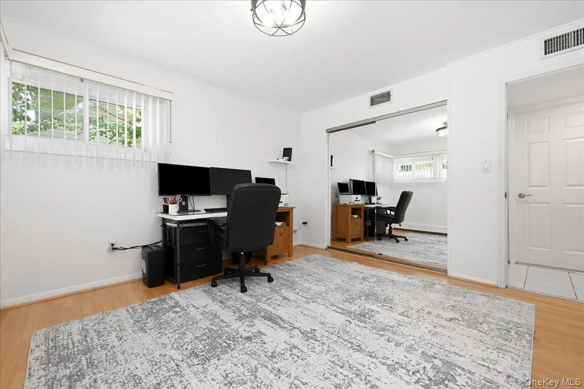 136 Tardy Lane, Hempstead, NY, 4 Bedrooms Bedrooms, 7 Rooms Rooms,2 BathroomsBathrooms,Residential,For Rent,Tardy,0,1043815 136 Tardy Lane, Hempstead, NY, 4 Bedrooms Bedrooms, 7 Rooms Rooms,2 BathroomsBathrooms,Residential,For Rent,Tardy,0,1043815