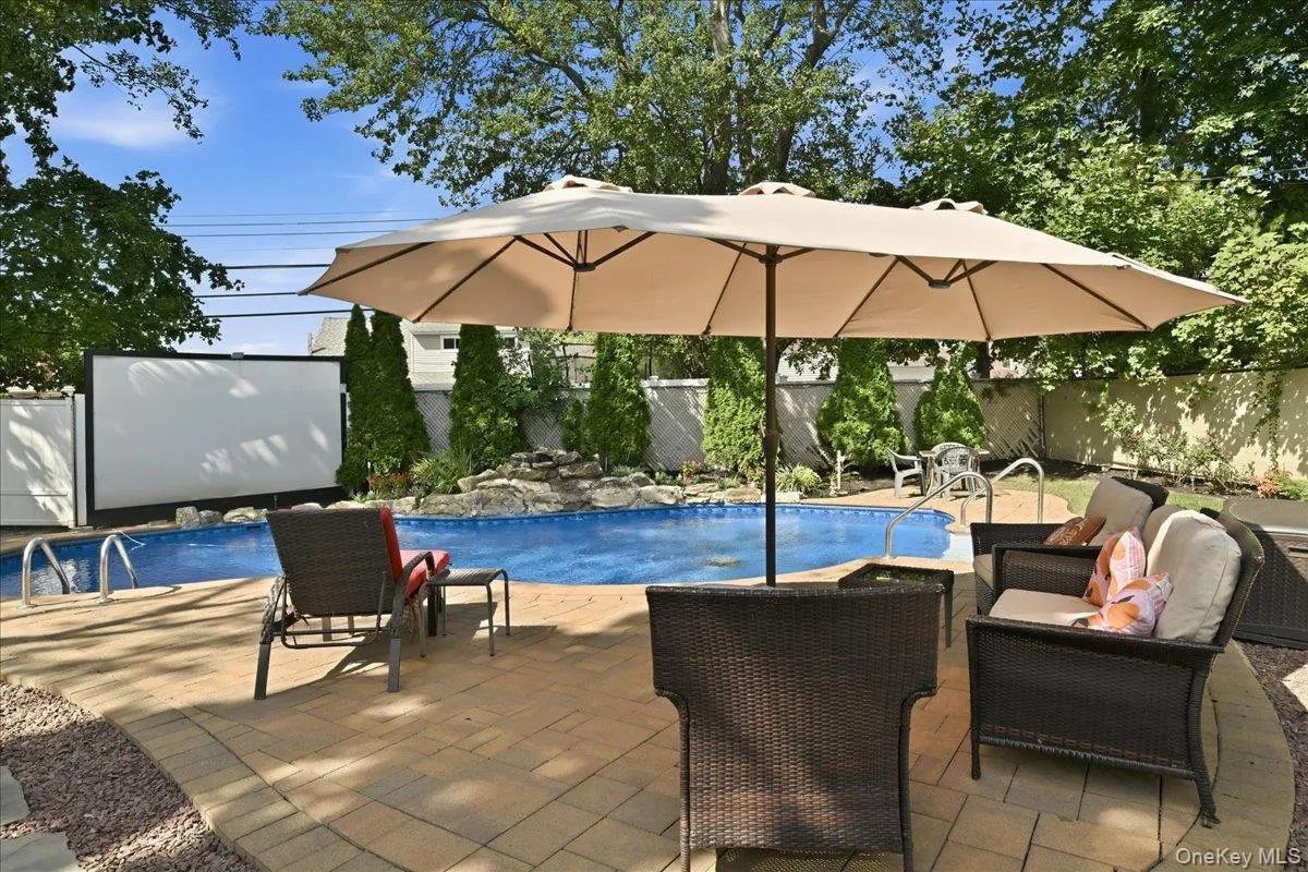 136 Tardy Lane, Hempstead, NY, 4 Bedrooms Bedrooms, 7 Rooms Rooms,2 BathroomsBathrooms,Residential,For Rent,Tardy,0,1043815 136 Tardy Lane, Hempstead, NY, 4 Bedrooms Bedrooms, 7 Rooms Rooms,2 BathroomsBathrooms,Residential,For Rent,Tardy,0,1043815