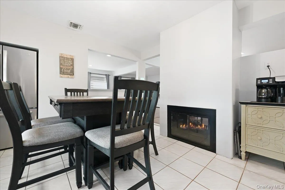 136 Tardy Lane, Hempstead, NY, 4 Bedrooms Bedrooms, 7 Rooms Rooms,2 BathroomsBathrooms,Residential,For Rent,Tardy,0,1043815 136 Tardy Lane, Hempstead, NY, 4 Bedrooms Bedrooms, 7 Rooms Rooms,2 BathroomsBathrooms,Residential,For Rent,Tardy,0,1043815