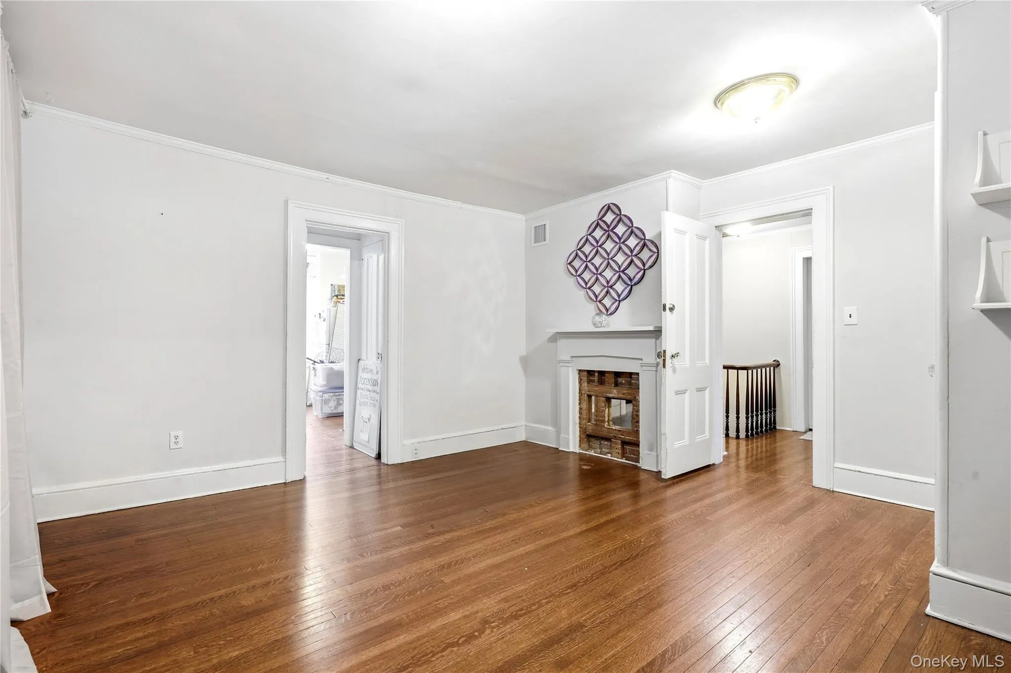 168 Main Street, Huntington, NY, ,Commercial Lease,For Rent,Main,0,1043819 168 Main Street, Huntington, NY, ,Commercial Lease,For Rent,Main,0,1043819