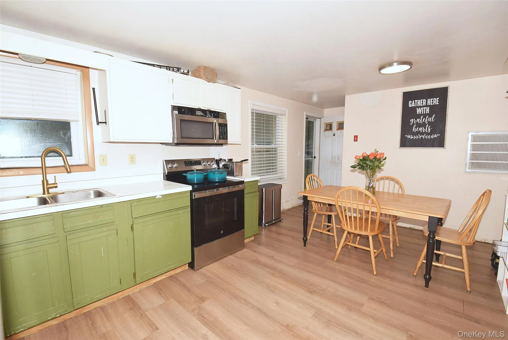35 20th Street, Babylon, NY, 3 Bedrooms Bedrooms, 5 Rooms Rooms,1 BathroomBathrooms,Residential,For Rent,20th,0,1043833 35 20th Street, Babylon, NY, 3 Bedrooms Bedrooms, 5 Rooms Rooms,1 BathroomBathrooms,Residential,For Rent,20th,0,1043833