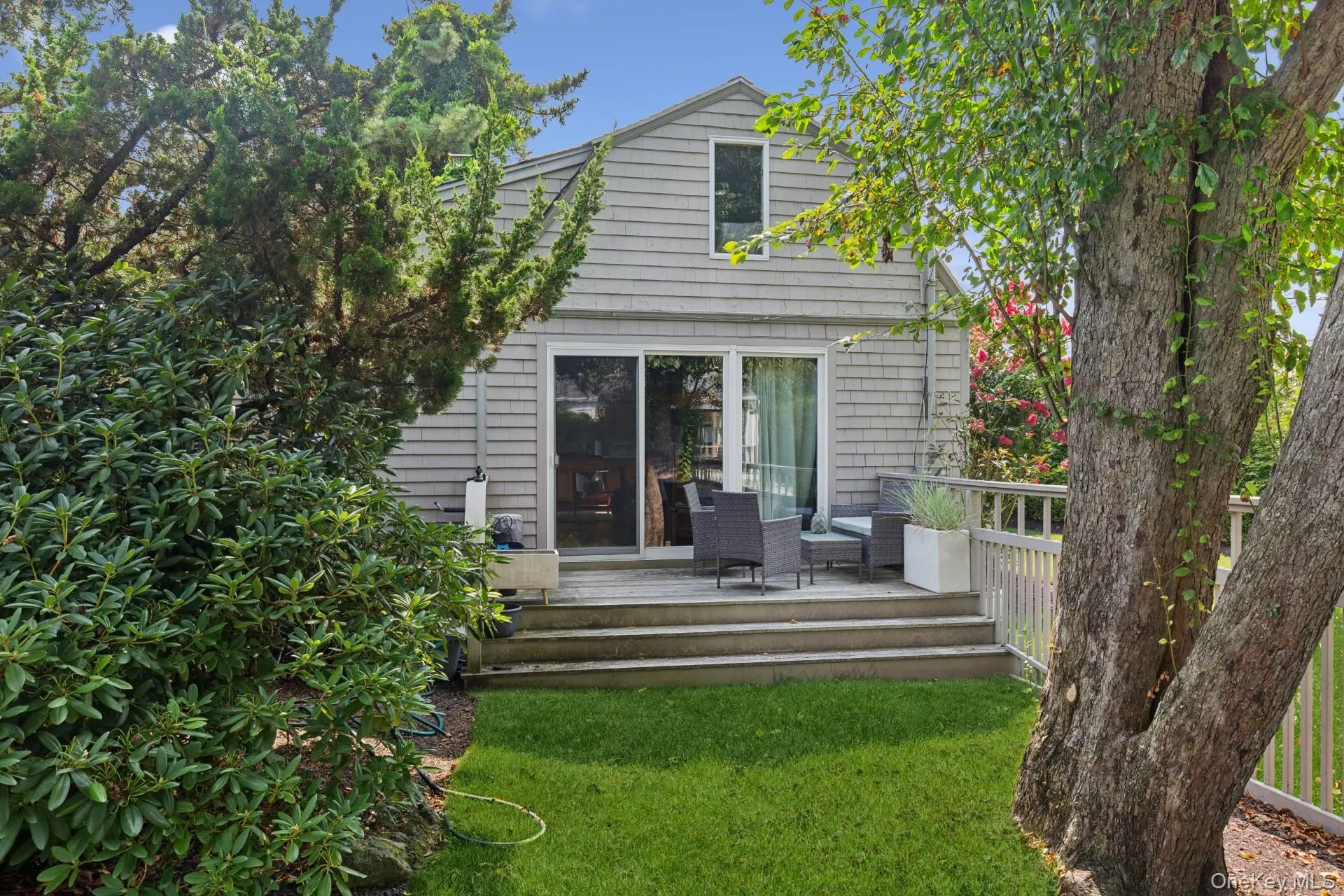 91 Beach Lane, Southampton, NY, 5 Bedrooms Bedrooms, 11 Rooms Rooms,6 BathroomsBathrooms,Residential Lease,For Rent,Beach,0,1043834 91 Beach Lane, Southampton, NY, 5 Bedrooms Bedrooms, 11 Rooms Rooms,6 BathroomsBathrooms,Residential Lease,For Rent,Beach,0,1043834