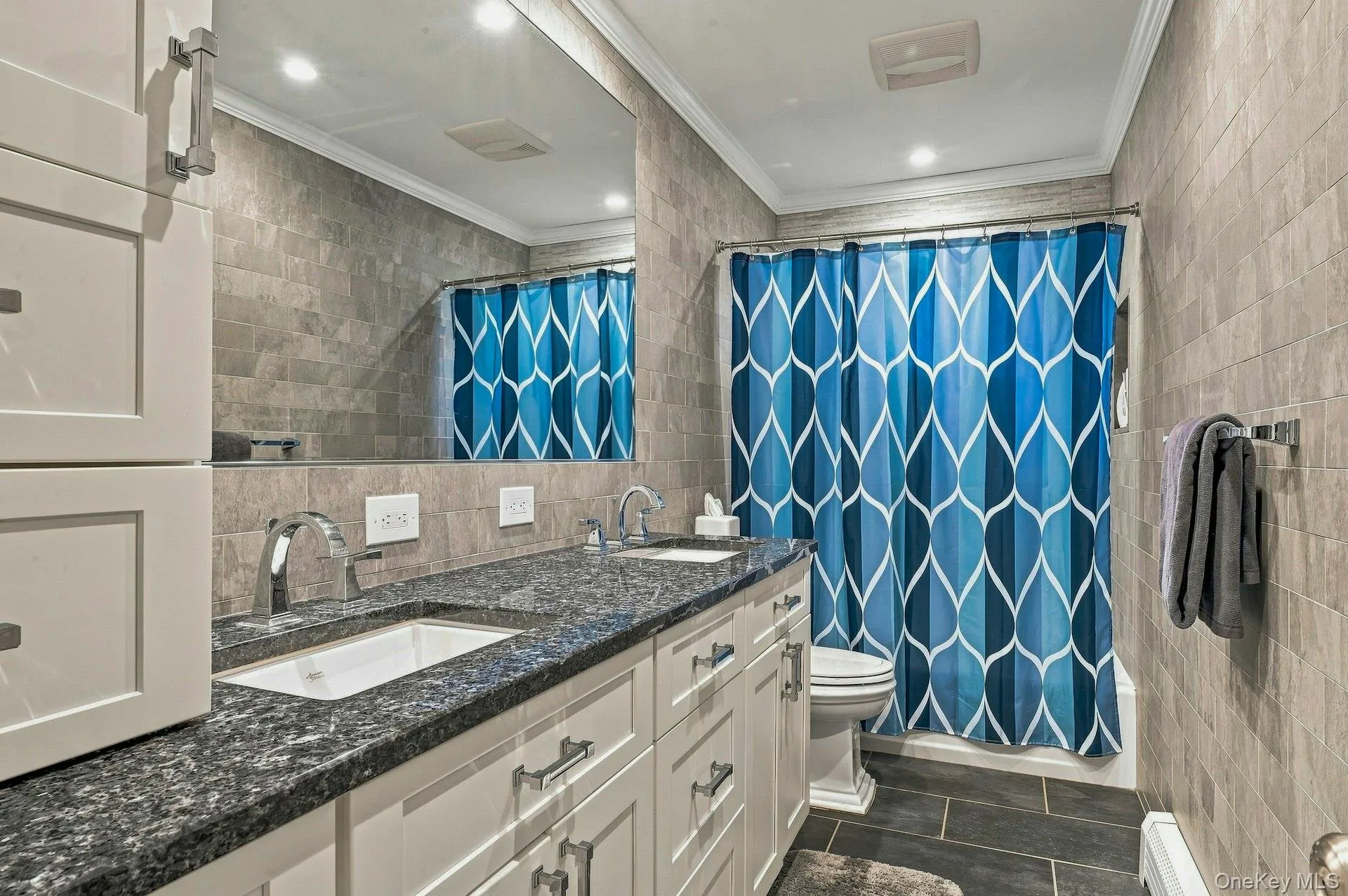 8 Marlan Court, Smithtown, NY, 3 Bedrooms Bedrooms, 7 Rooms Rooms,2 BathroomsBathrooms,Residential Lease,For Rent,Marlan,0,1043836 8 Marlan Court, Smithtown, NY, 3 Bedrooms Bedrooms, 7 Rooms Rooms,2 BathroomsBathrooms,Residential Lease,For Rent,Marlan,0,1043836