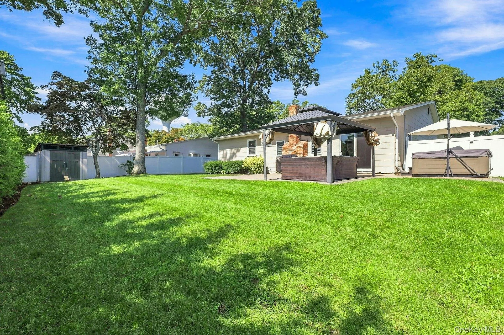 8 Marlan Court, Smithtown, NY, 3 Bedrooms Bedrooms, 7 Rooms Rooms,2 BathroomsBathrooms,Residential Lease,For Rent,Marlan,0,1043836 8 Marlan Court, Smithtown, NY, 3 Bedrooms Bedrooms, 7 Rooms Rooms,2 BathroomsBathrooms,Residential Lease,For Rent,Marlan,0,1043836