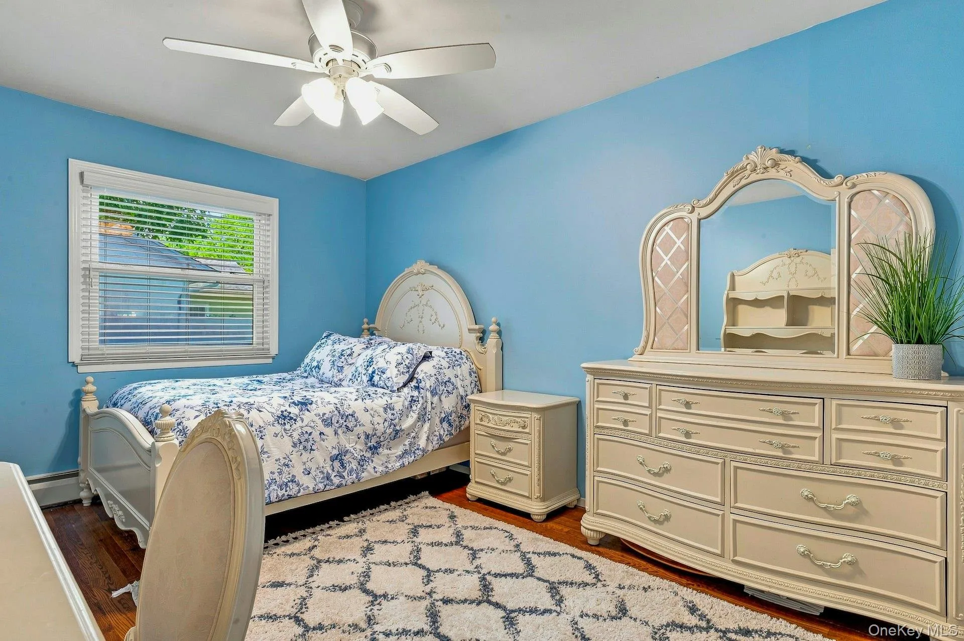 8 Marlan Court, Smithtown, NY, 3 Bedrooms Bedrooms, 7 Rooms Rooms,2 BathroomsBathrooms,Residential Lease,For Rent,Marlan,0,1043836 8 Marlan Court, Smithtown, NY, 3 Bedrooms Bedrooms, 7 Rooms Rooms,2 BathroomsBathrooms,Residential Lease,For Rent,Marlan,0,1043836