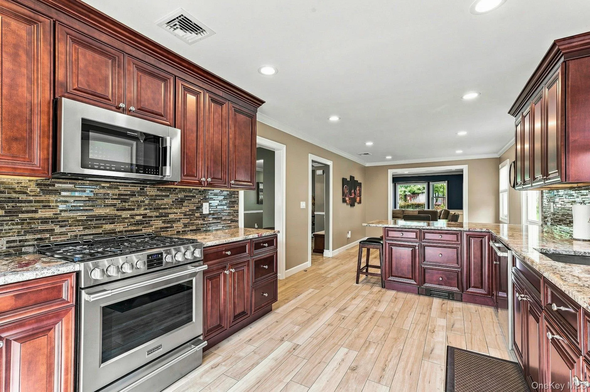 8 Marlan Court, Smithtown, NY, 3 Bedrooms Bedrooms, 7 Rooms Rooms,2 BathroomsBathrooms,Residential Lease,For Rent,Marlan,0,1043836 8 Marlan Court, Smithtown, NY, 3 Bedrooms Bedrooms, 7 Rooms Rooms,2 BathroomsBathrooms,Residential Lease,For Rent,Marlan,0,1043836