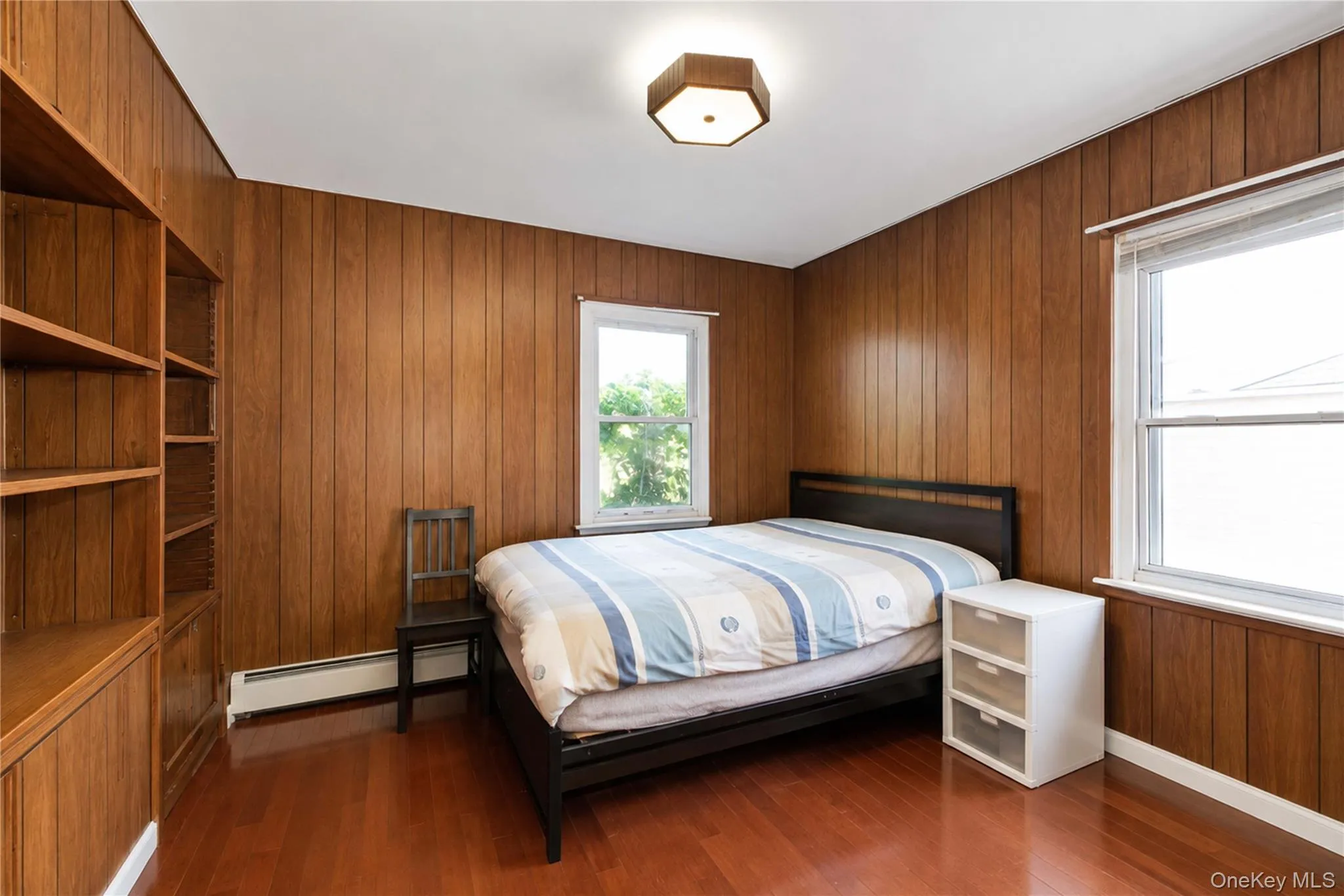 175 Latham Road, North Hempstead, NY, 5 Bedrooms Bedrooms, 7 Rooms Rooms,2 BathroomsBathrooms,Residential,For Rent,Latham,0,1043837 175 Latham Road, North Hempstead, NY, 5 Bedrooms Bedrooms, 7 Rooms Rooms,2 BathroomsBathrooms,Residential,For Rent,Latham,0,1043837